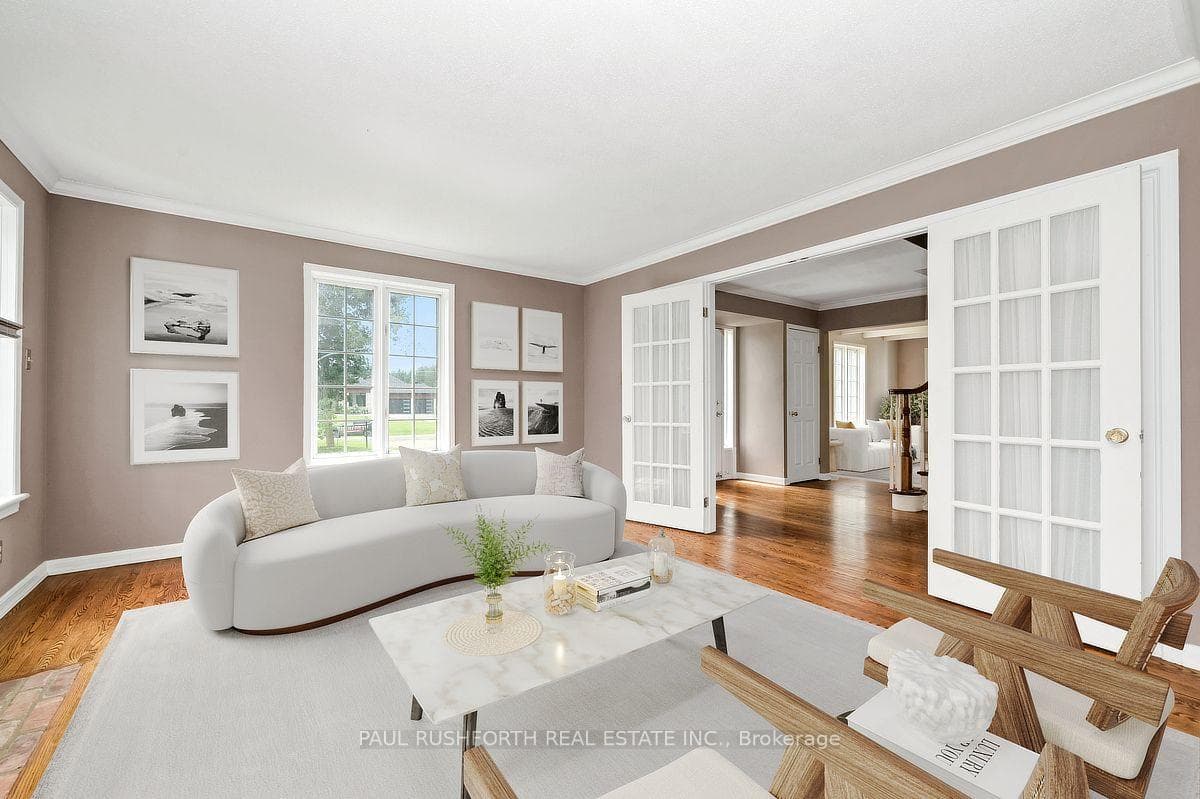 Virtually Staged-Living Room