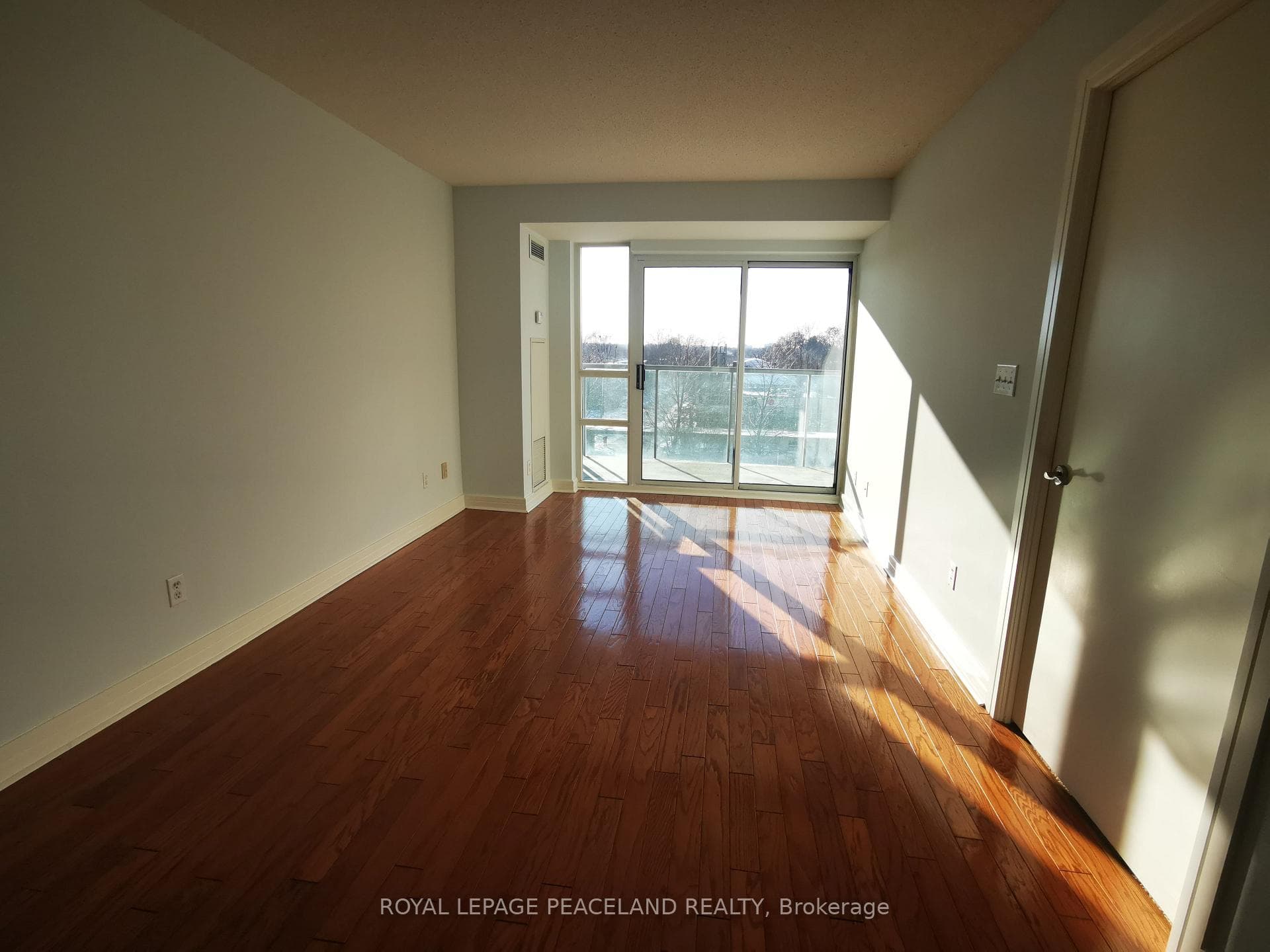 16 Harrison Garden Boulevard Unit 503 photo 17