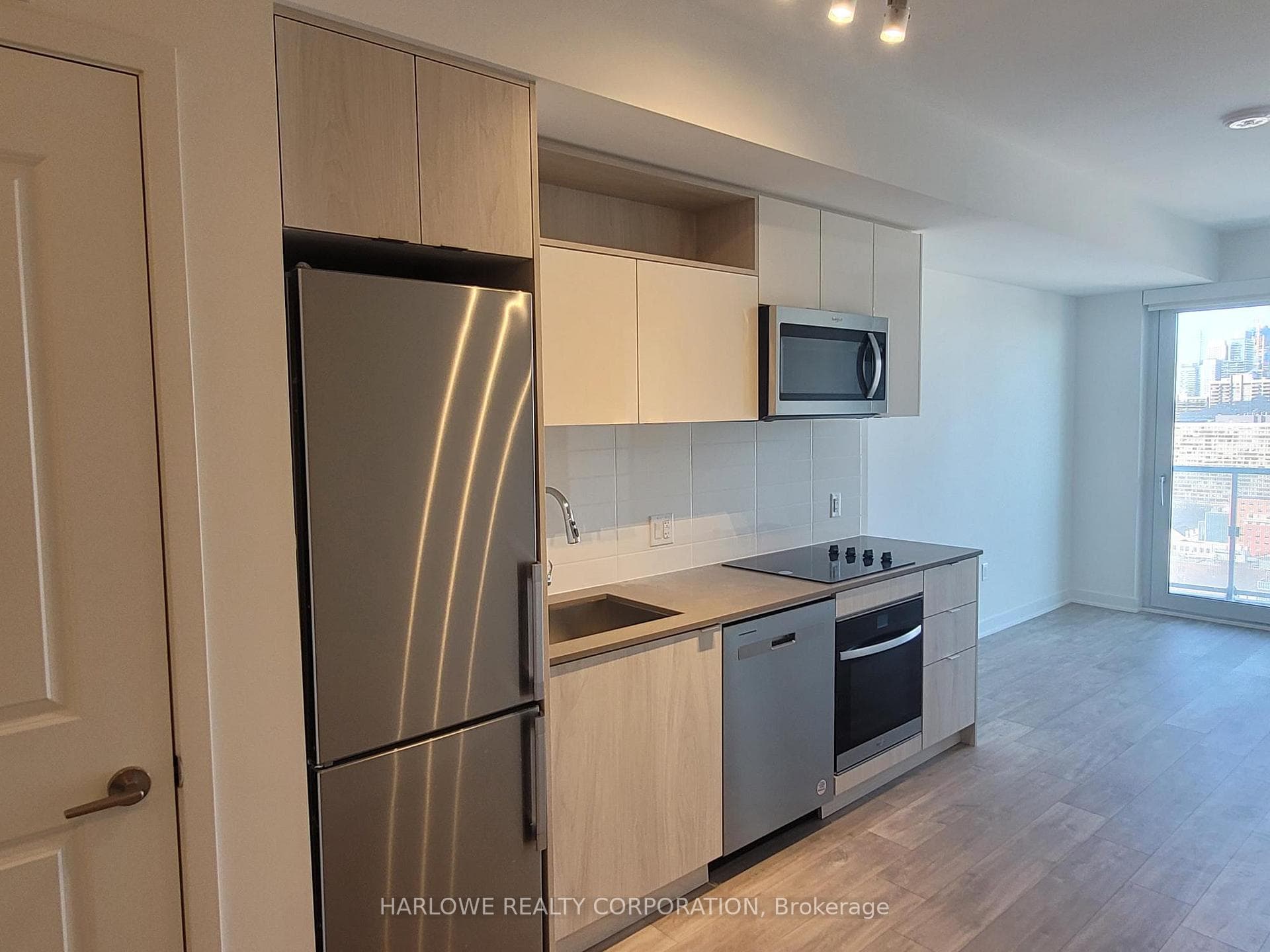100 Dalhousie Street Unit 2703 photo 1