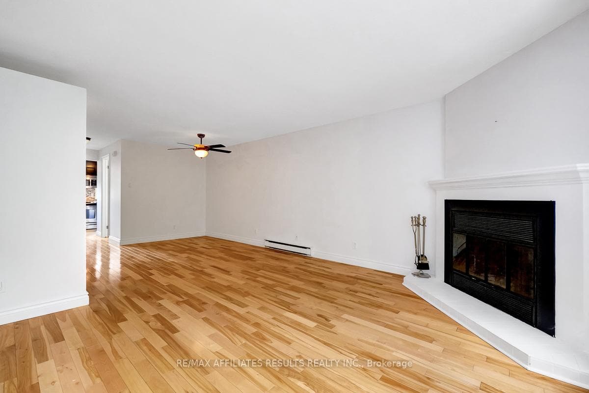 6549 Bilberry Drive Unit 6549B photo 7