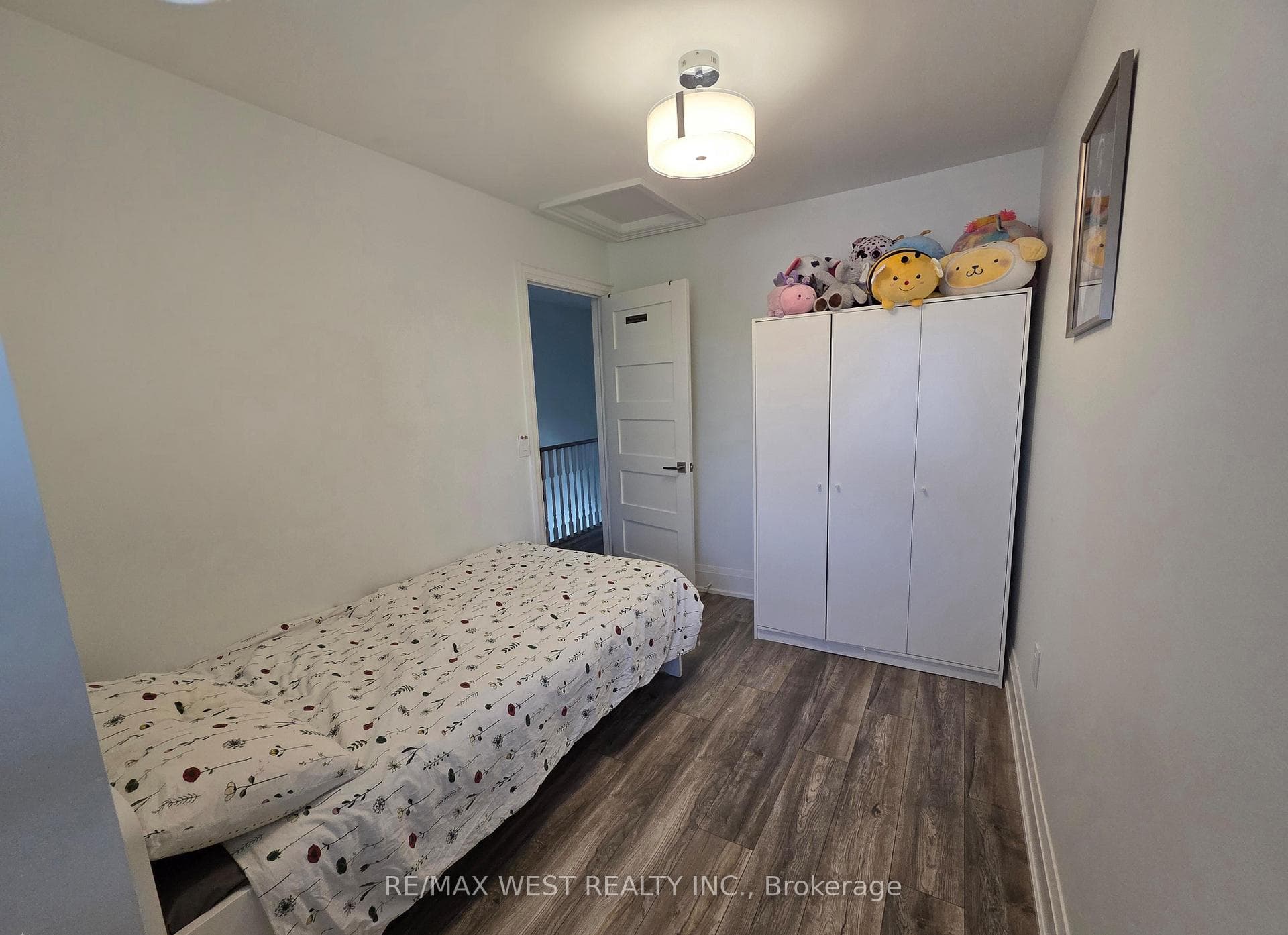 3020 Cedarglen Gate Unit 33 photo 13