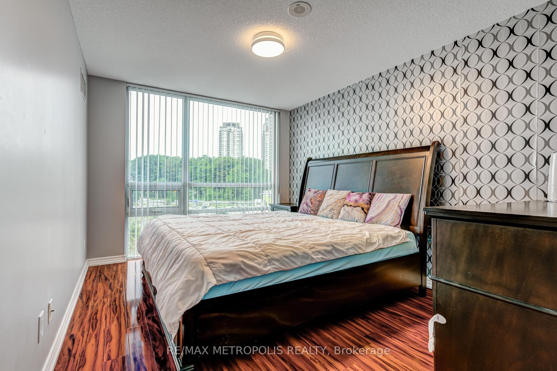 88 Grangeway Avenue Unit 609 photo 11