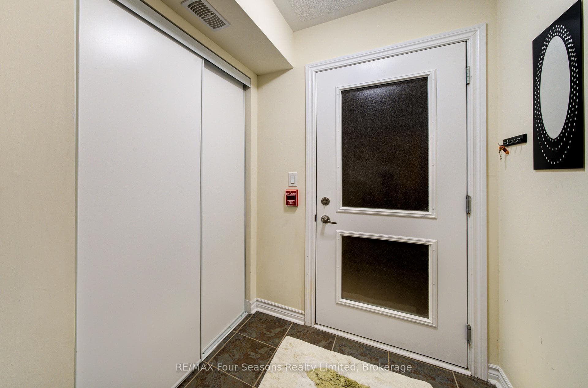 6 Brandy Lane Drive Unit 105 photo 5