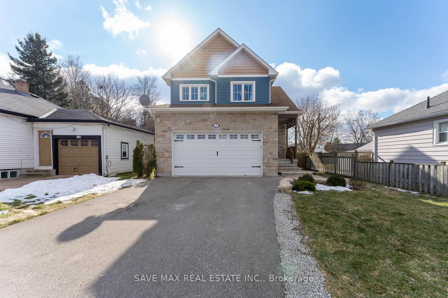 8 Victoria Avenue photo 2