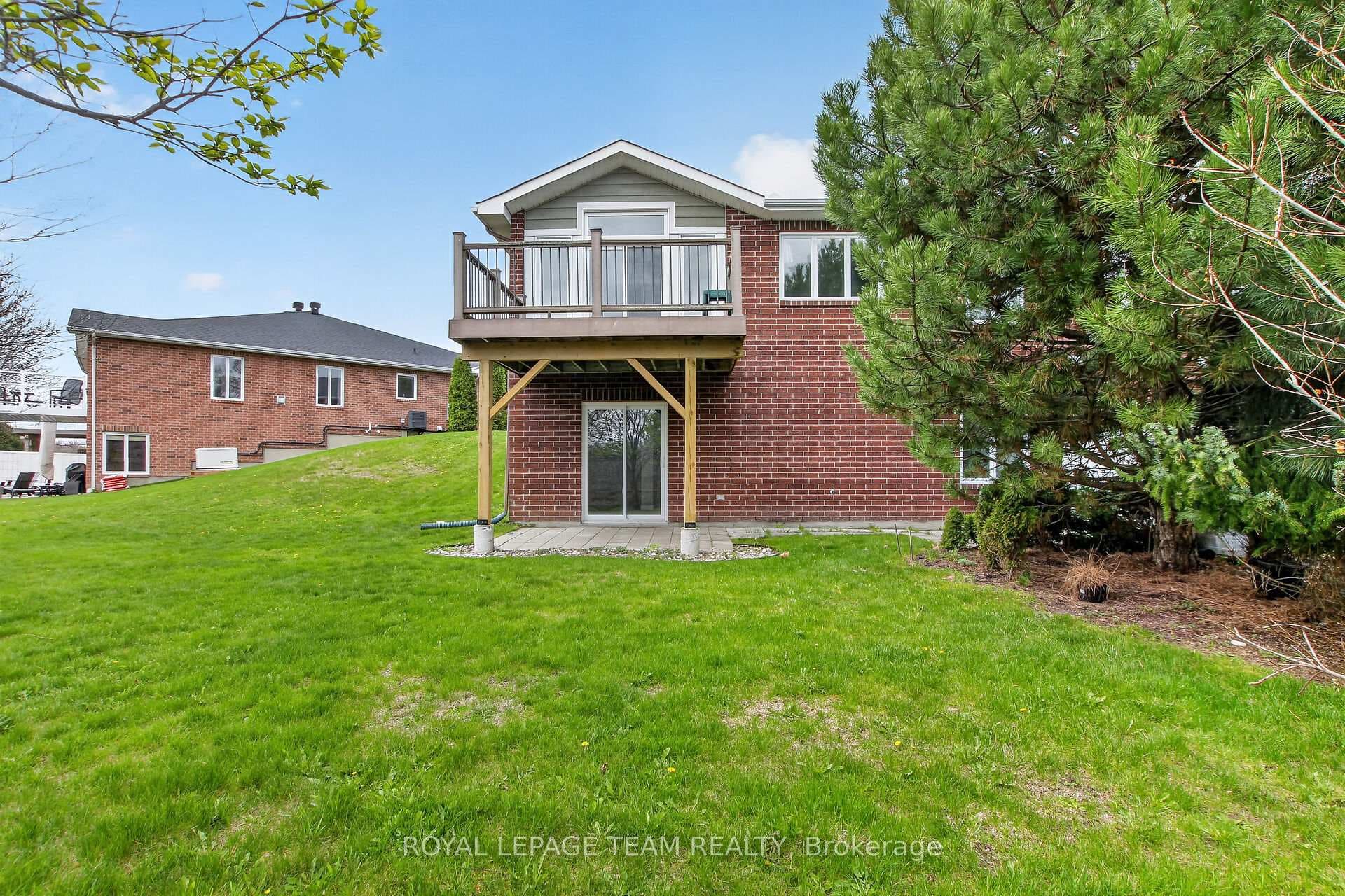 78 Amberlakes Drive photo 33