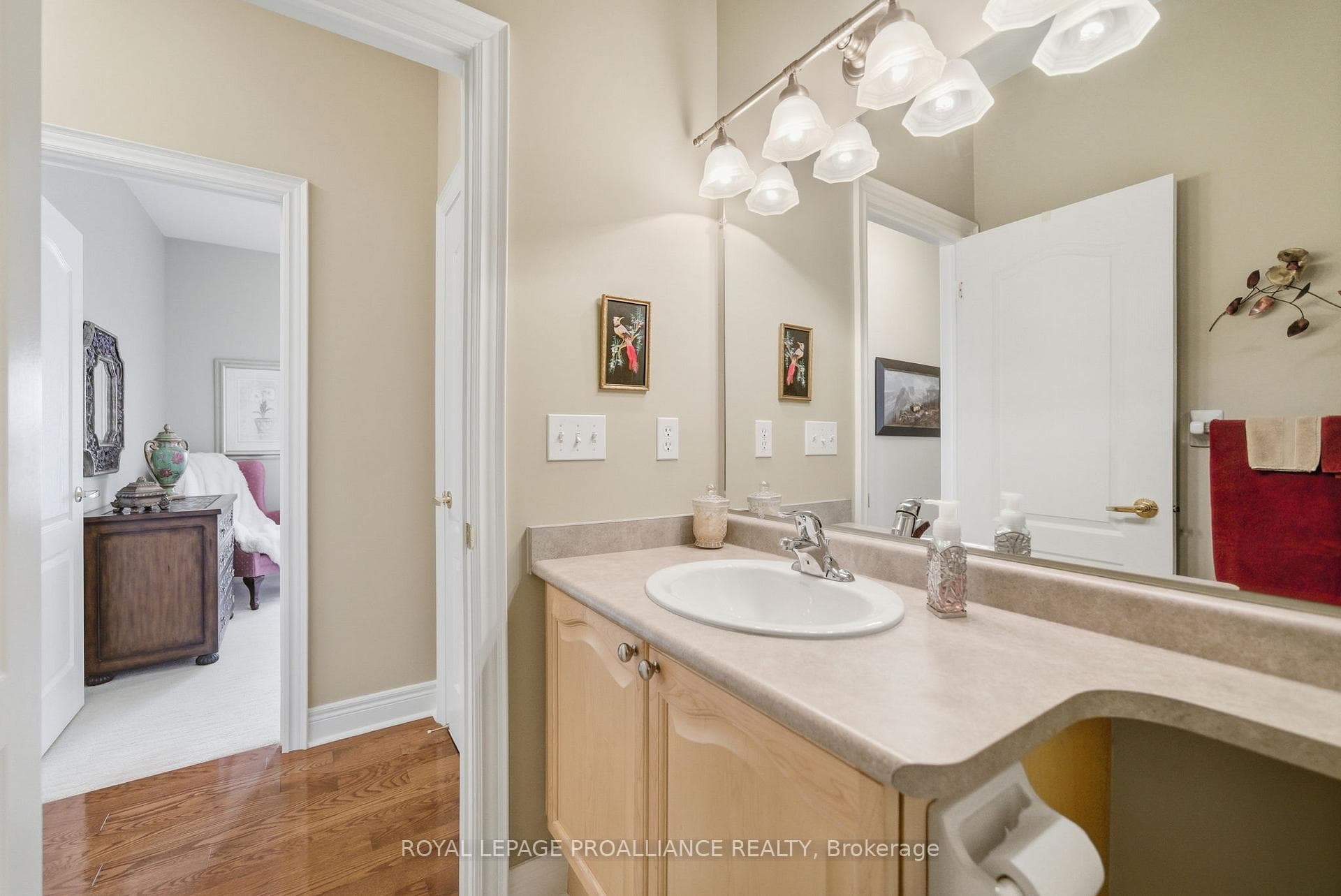 46 Jarvis Drive photo 33