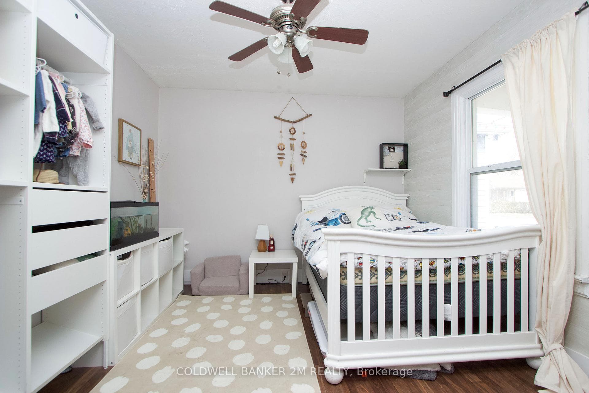 304 Burk Street photo 10