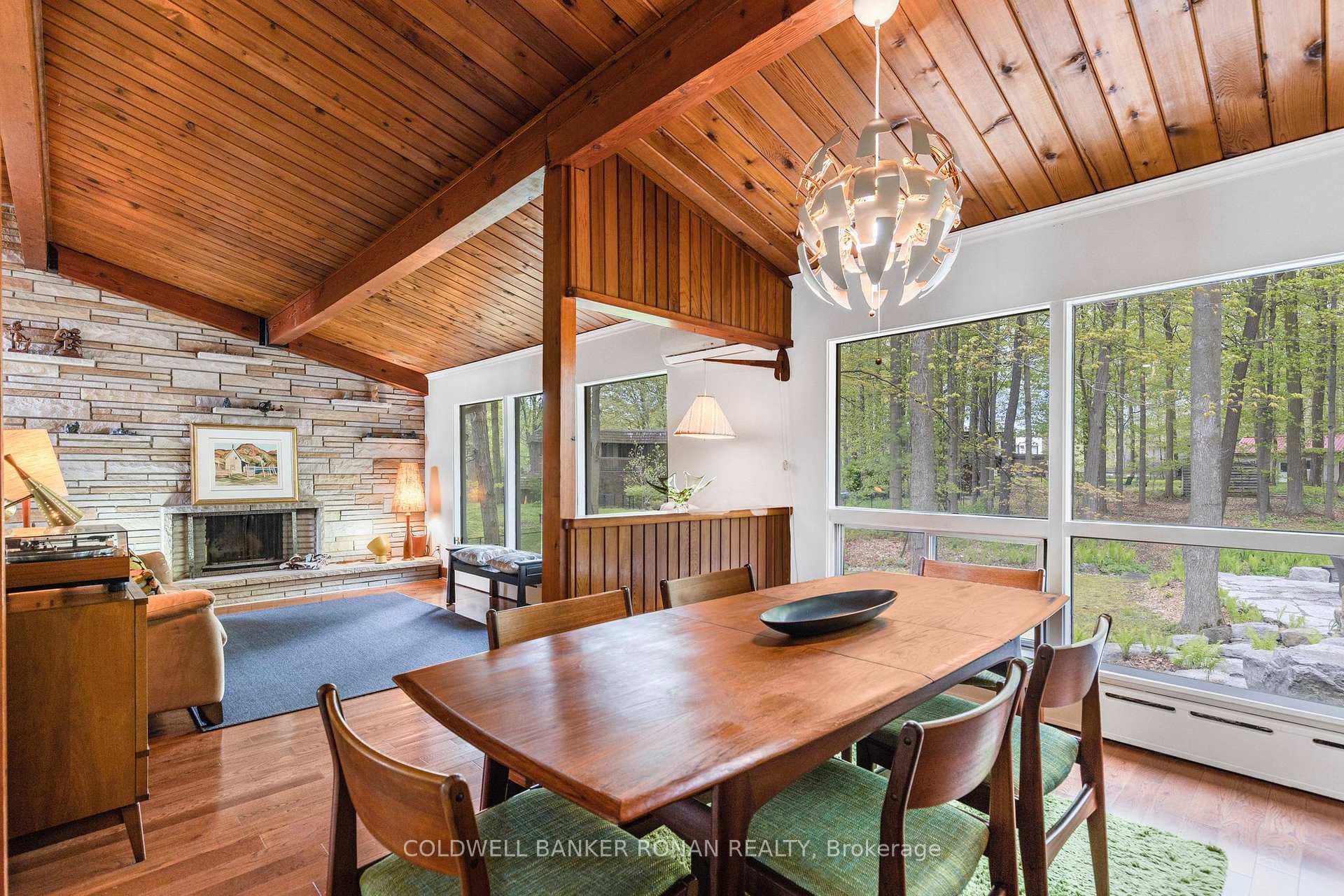 6430 King Road photo 5