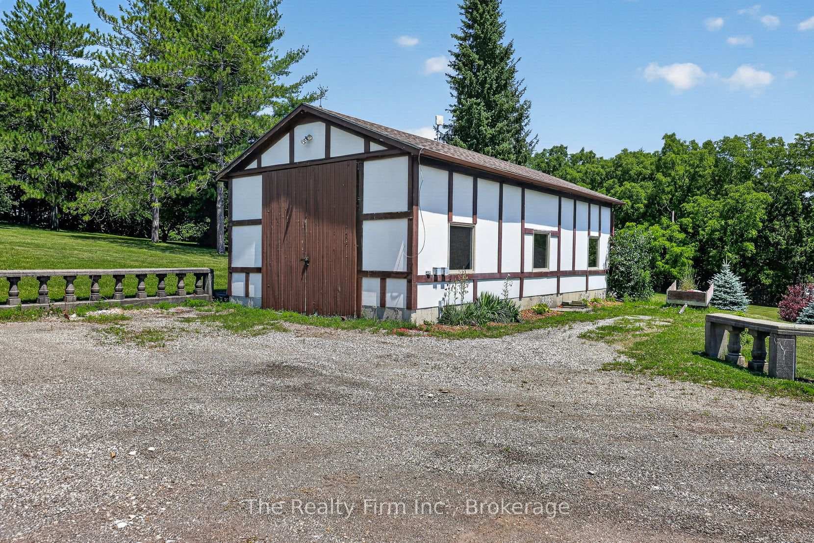 845071 Braemar Side Road photo 6