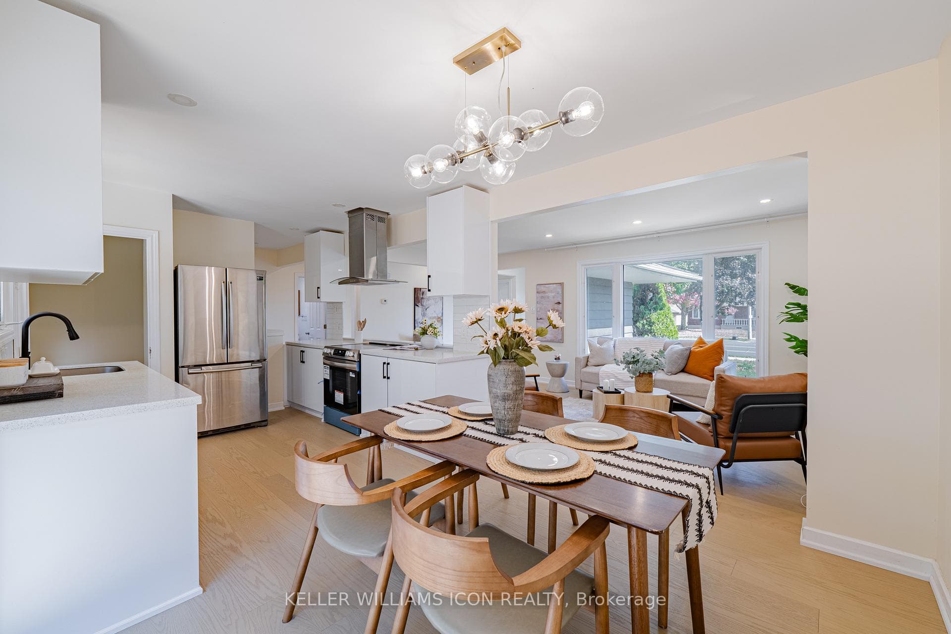 1666 Fisher Avenue photo 11