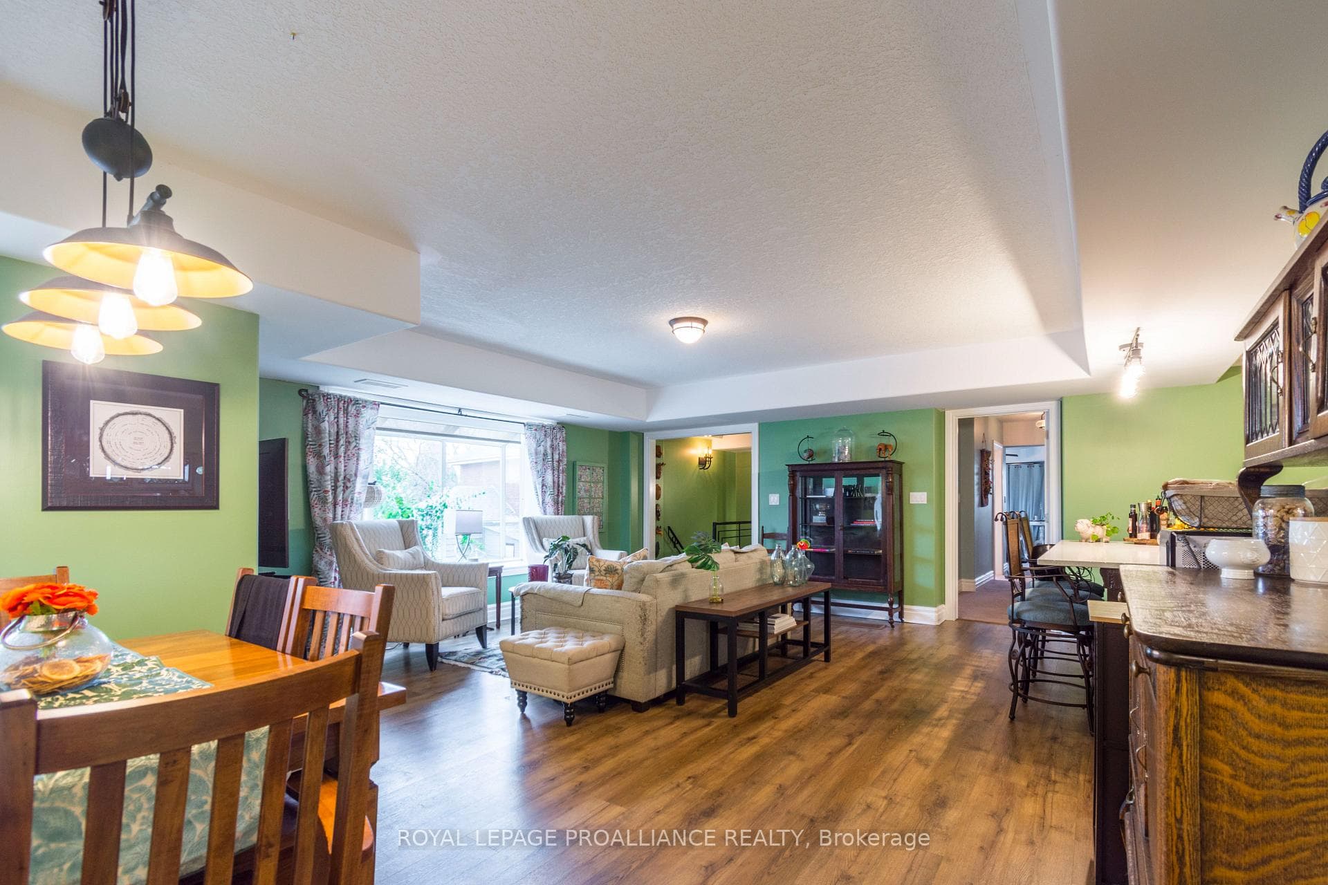 145 Farley Avenue Unit 103 photo 3