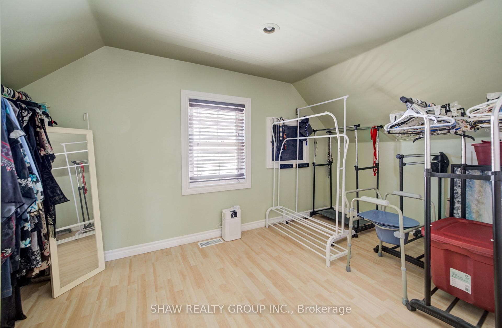 157 Fifth Avenue photo 22