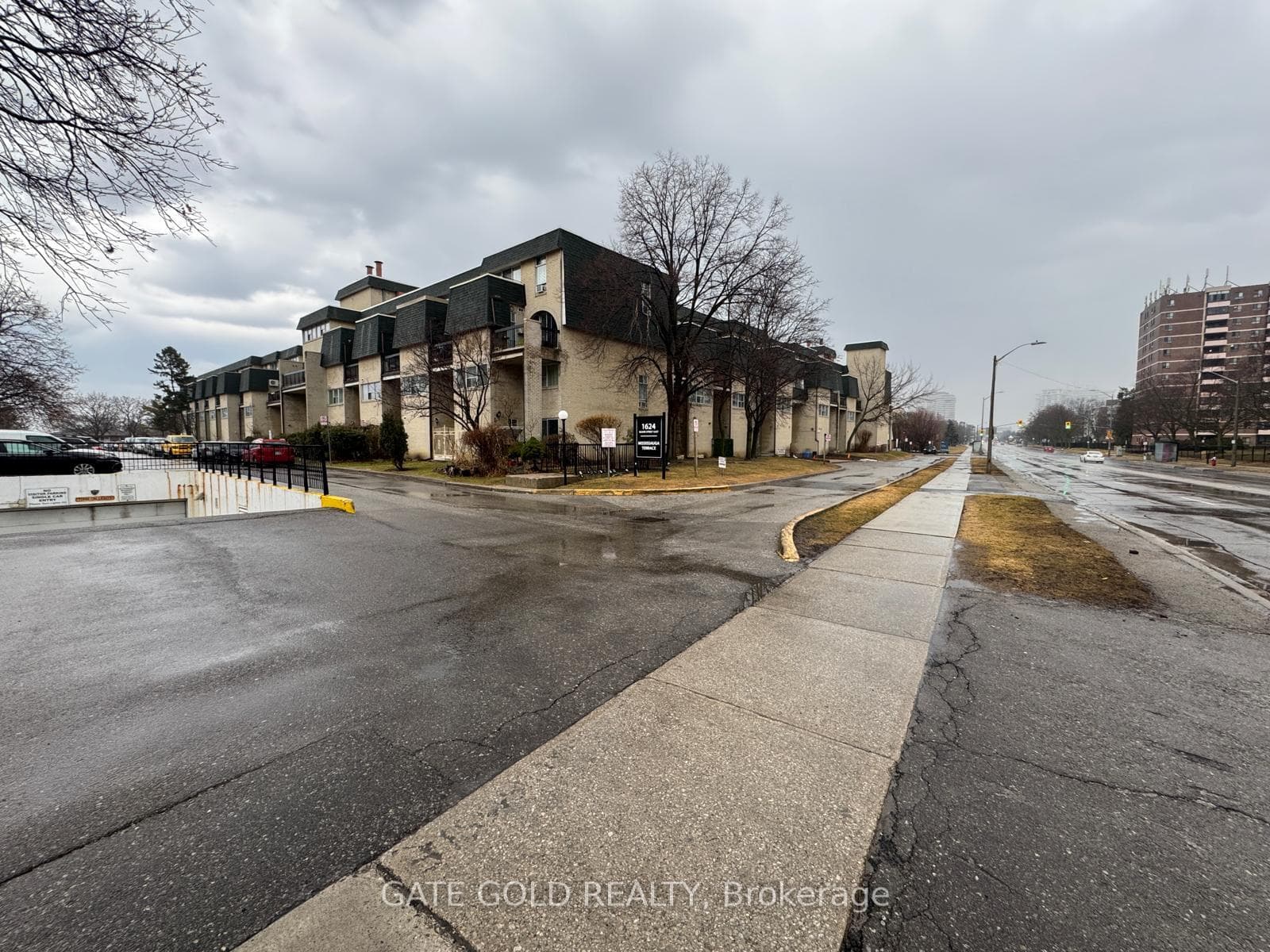 1624 Bloor Street Unit 17 photo 13
