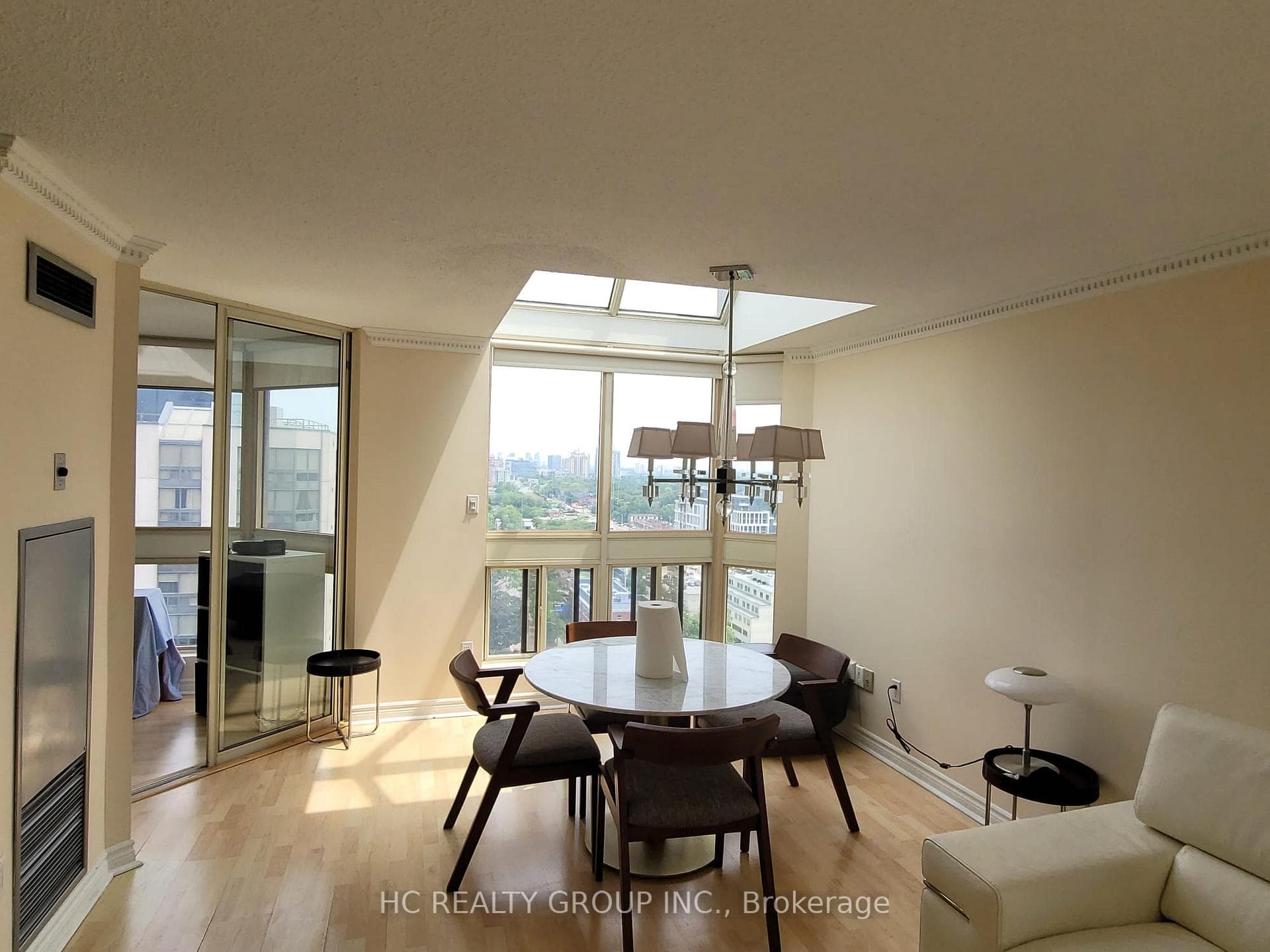10 Kenneth Avenue Unit PH4 photo 6