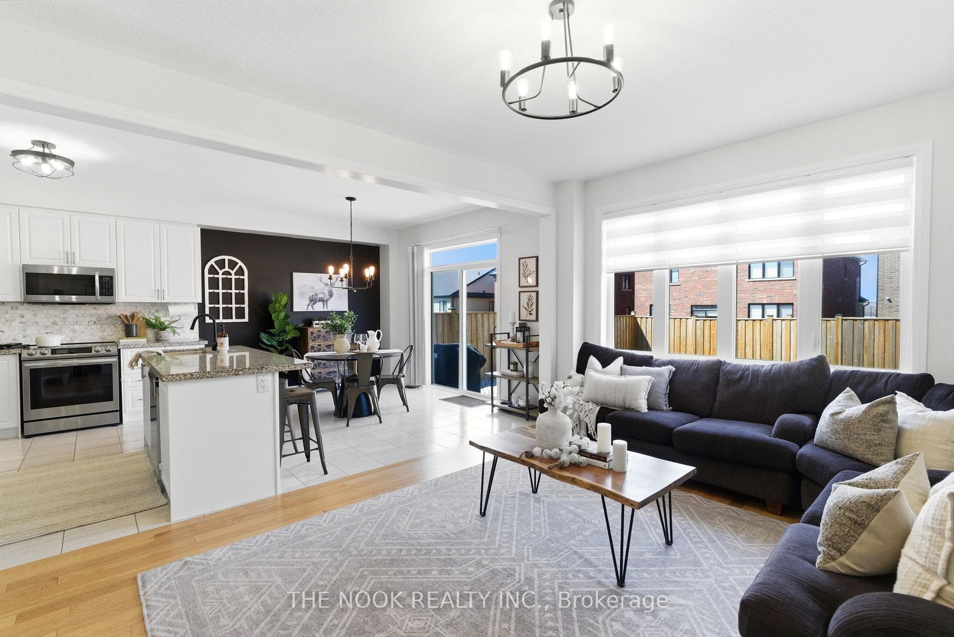 28 Fernridge Heights photo 11