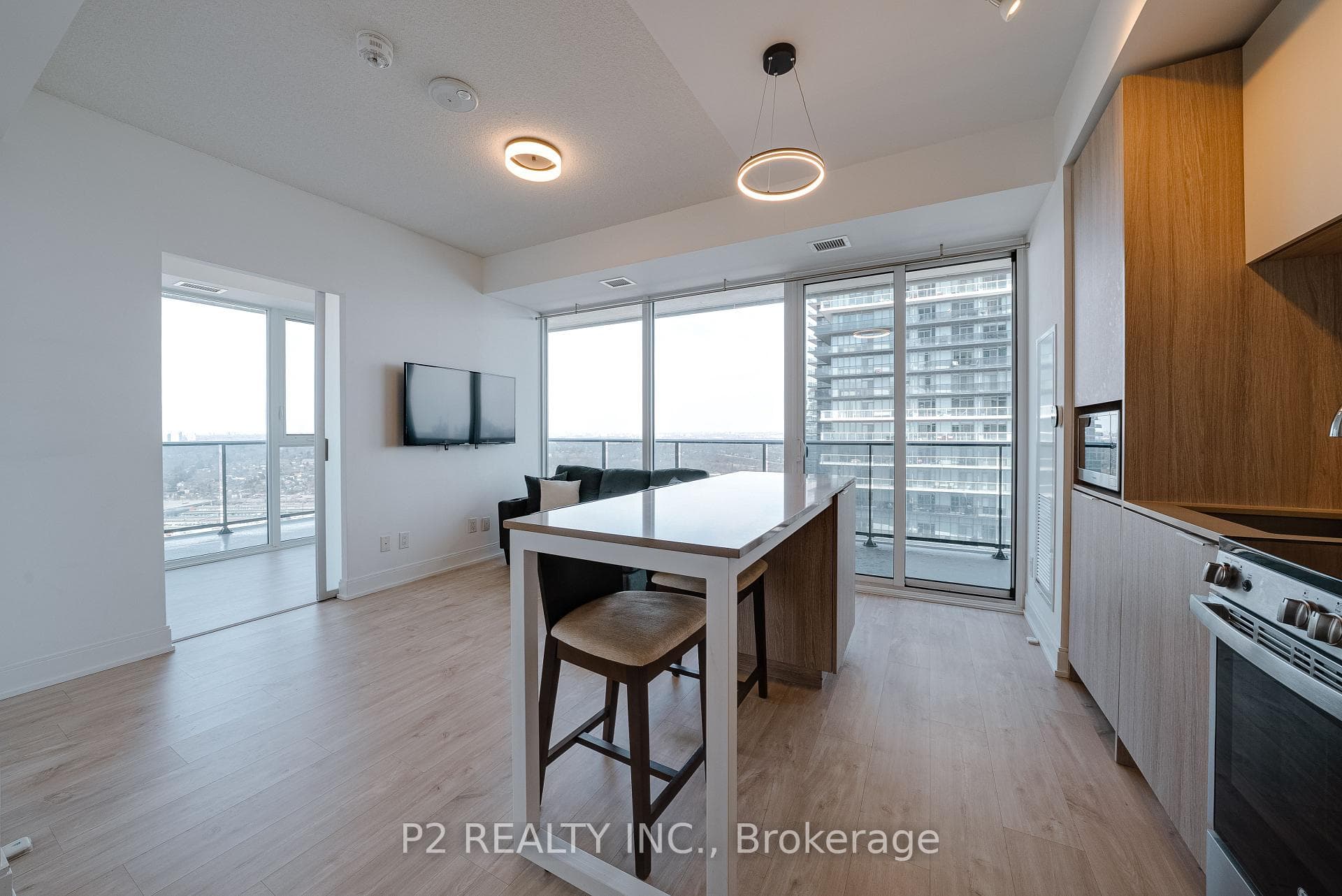70 Annie Craig Drive Unit 3302 photo 7