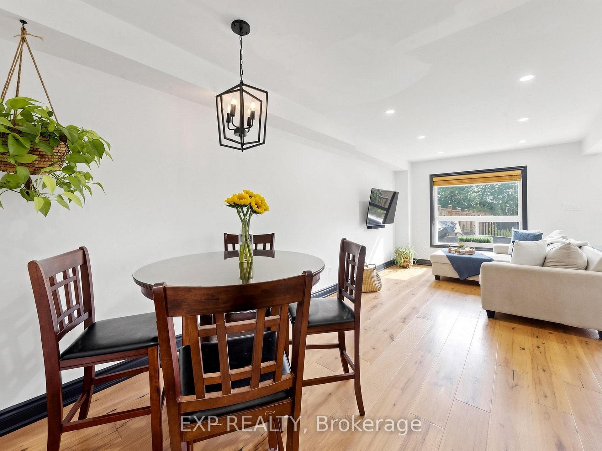 101 Mccurdy Drive photo 17