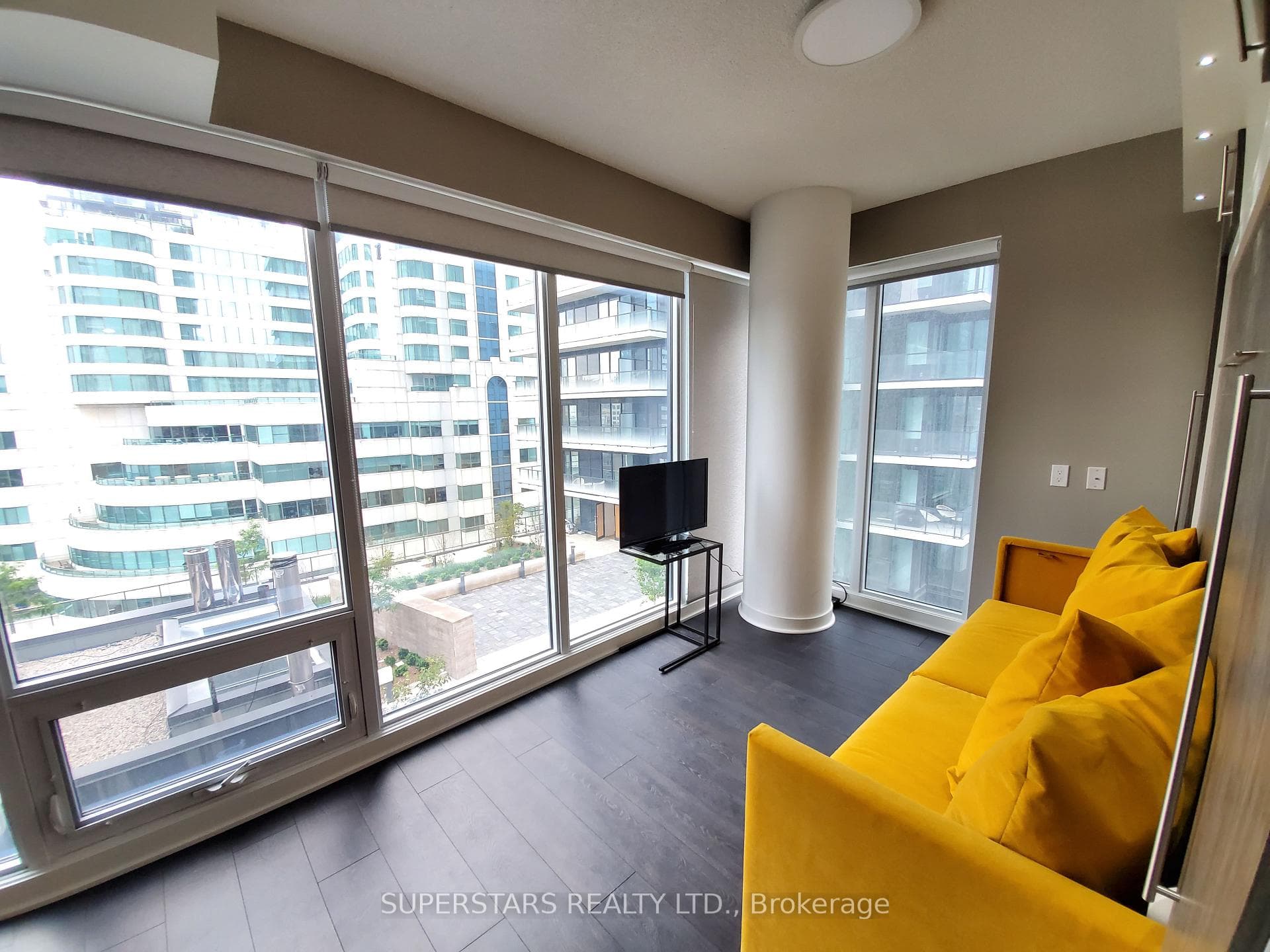115 Blue Jays Way Unit 1211 photo 8