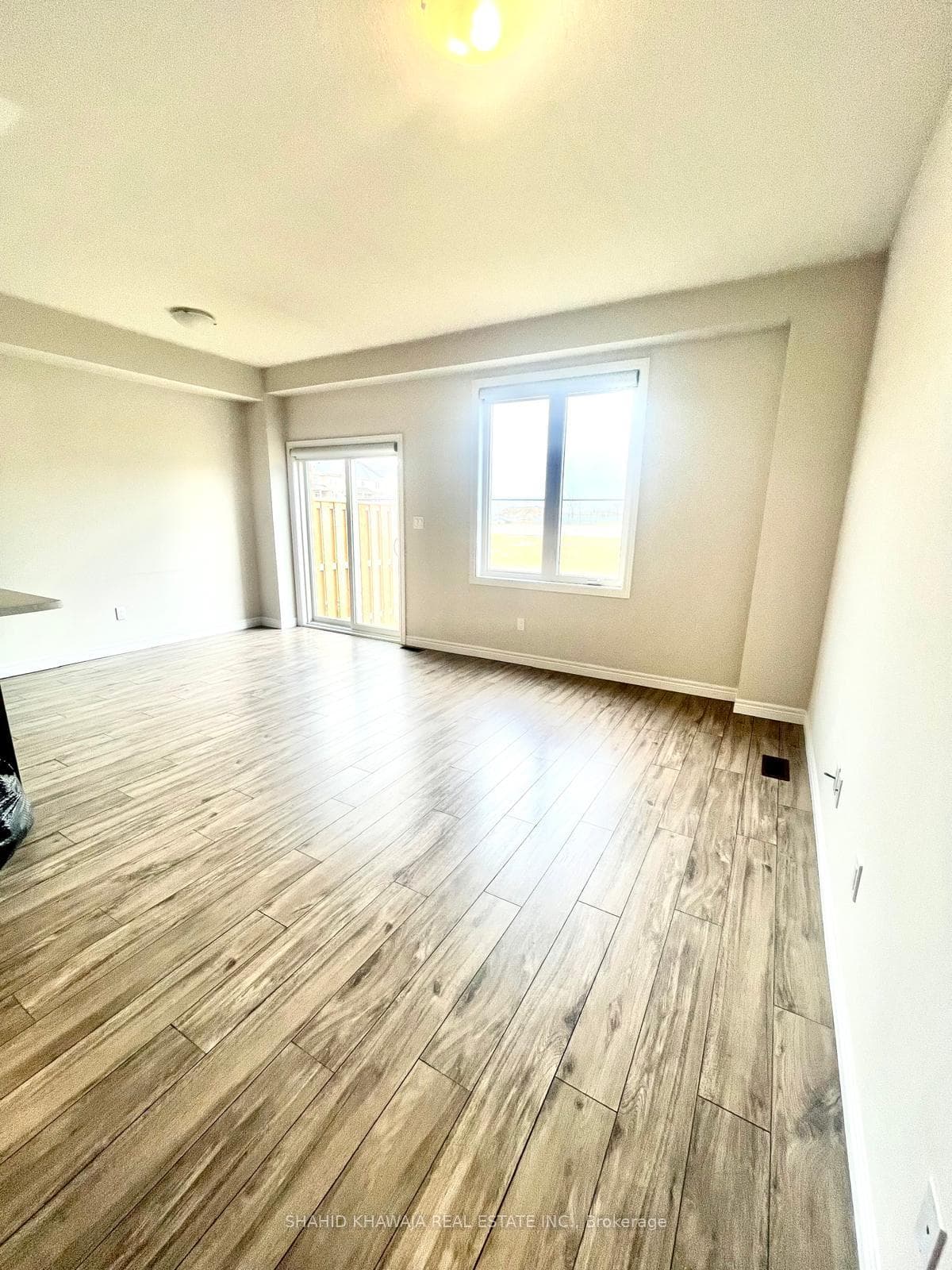 24 Mockingbird Lane Unit 64 photo 3