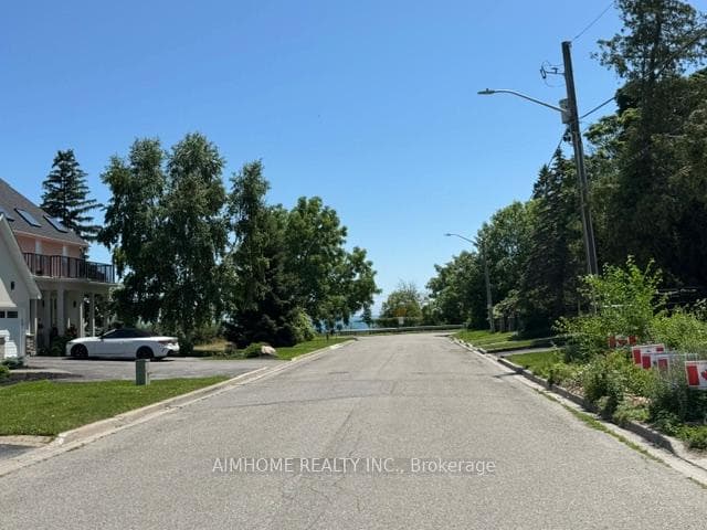 532 Marksbury Road photo 3