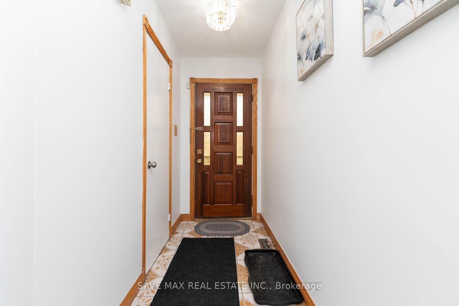 4 Franca Crescent photo 3