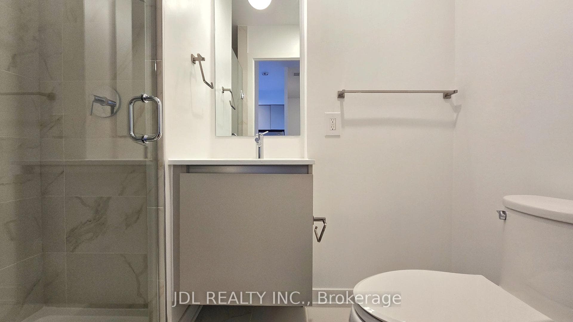 395 Dundas Street Unit 236 photo 5