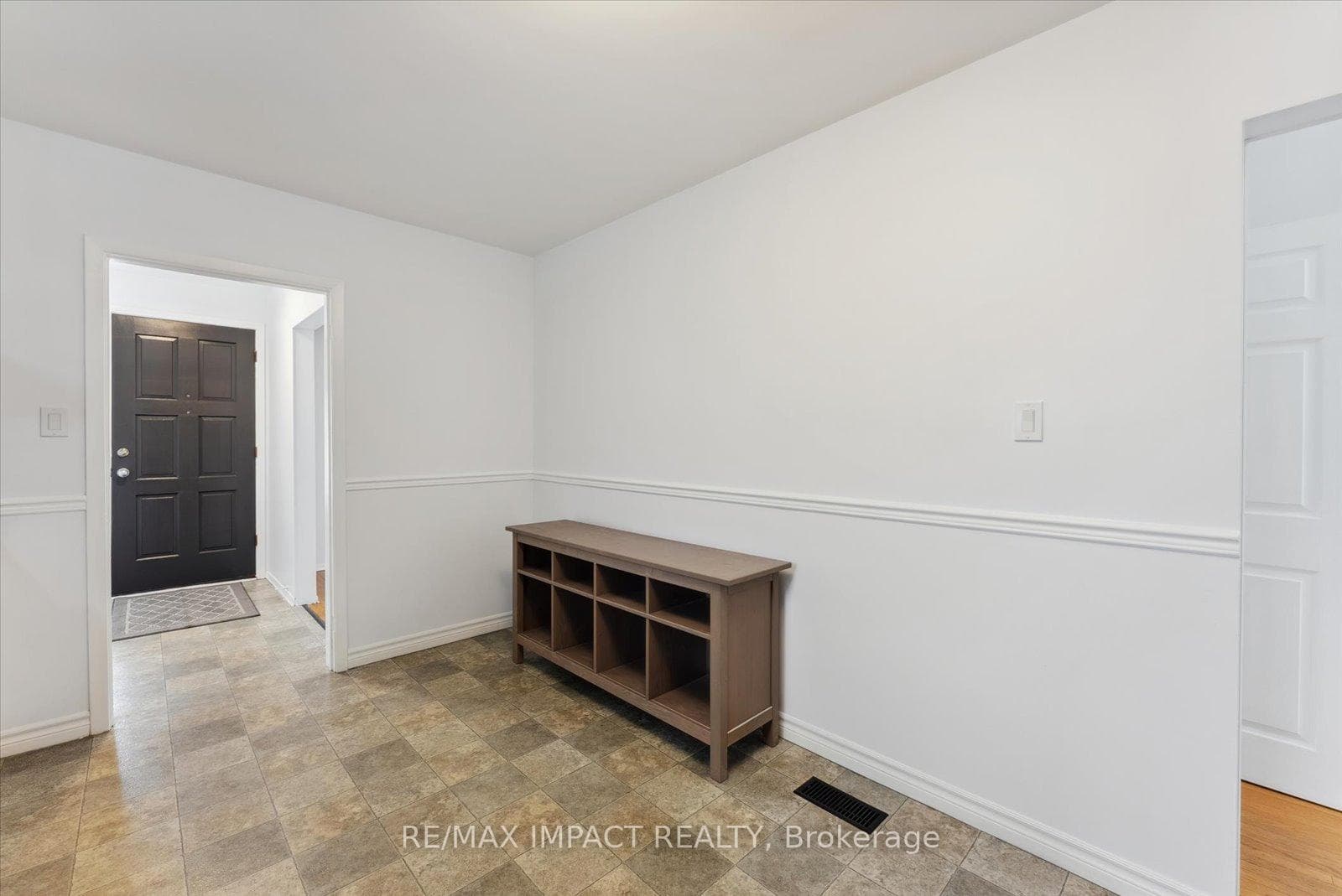 97 Waverly Street photo 11