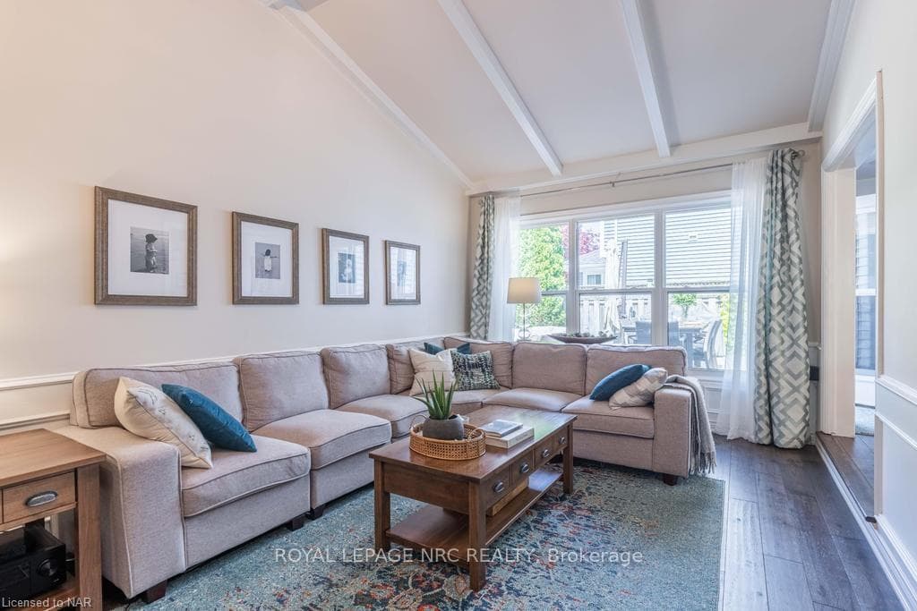 18 BARNSDALE Lane photo 21