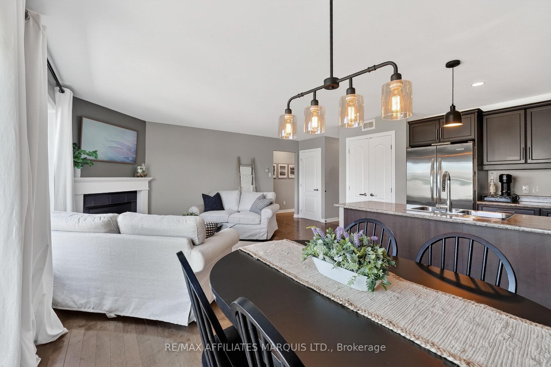 348 Glen Nora Drive photo 18
