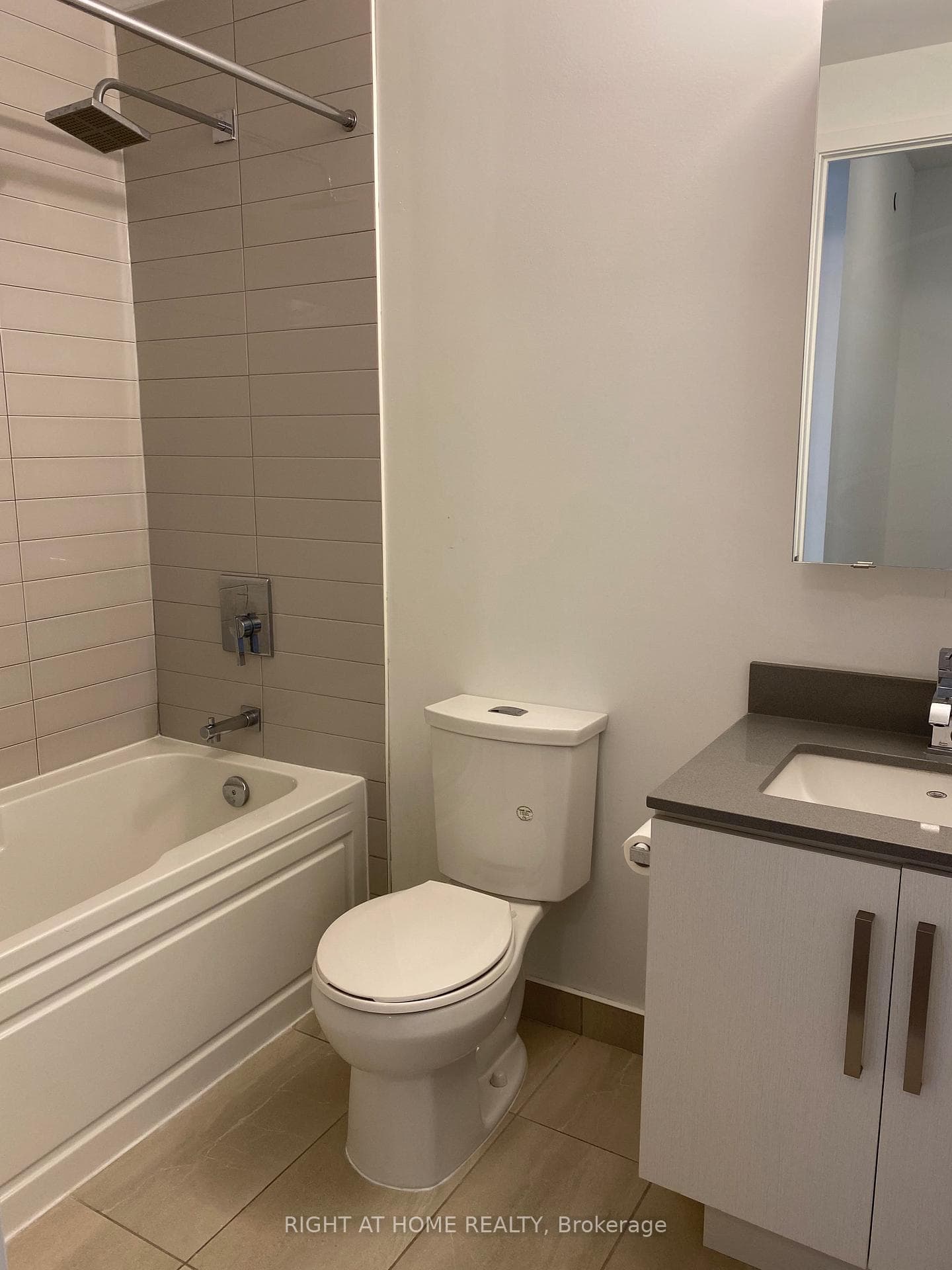5180 Yonge Street Unit 1007 photo 7