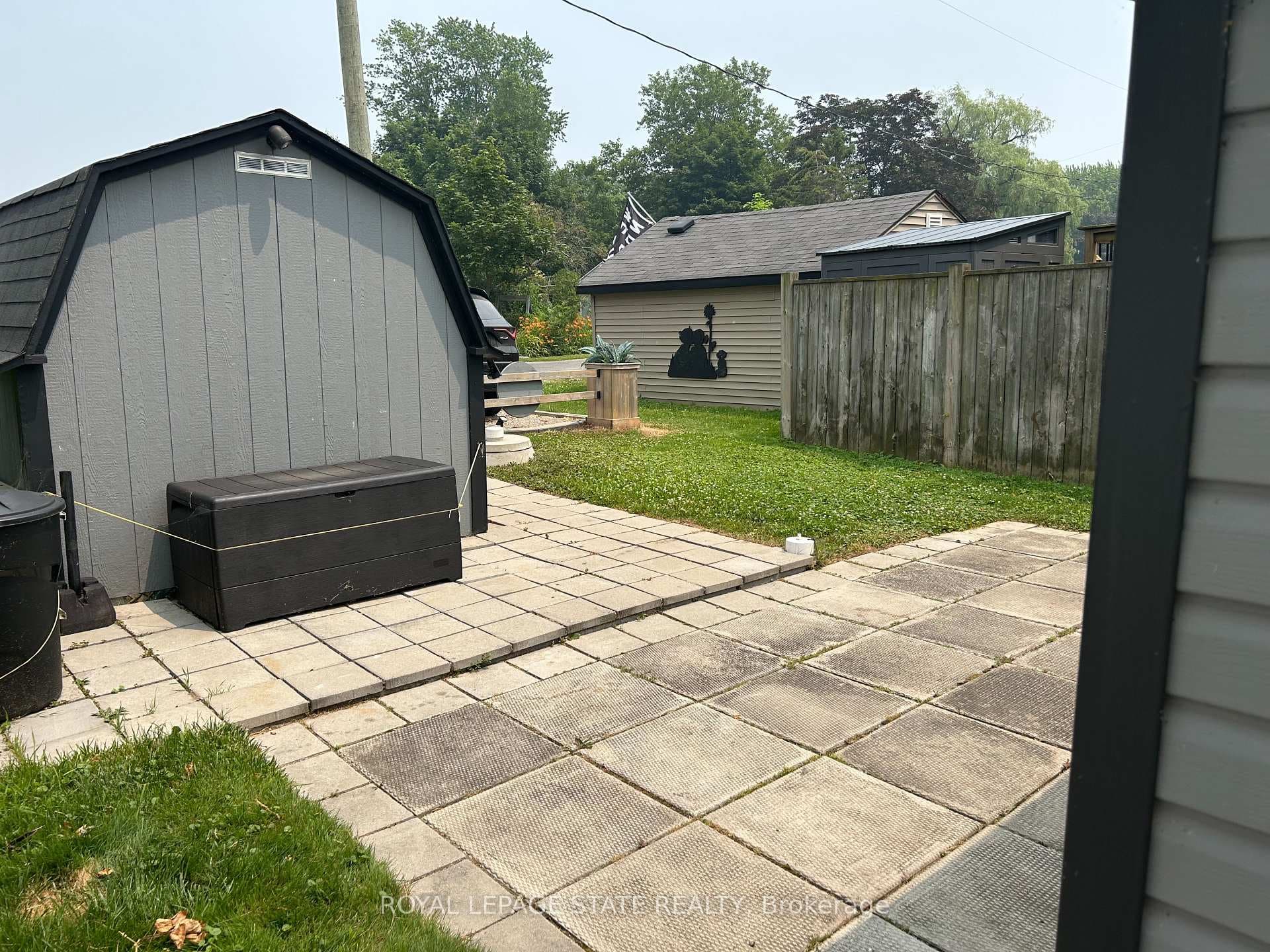 6 Lakeside Drive photo 24
