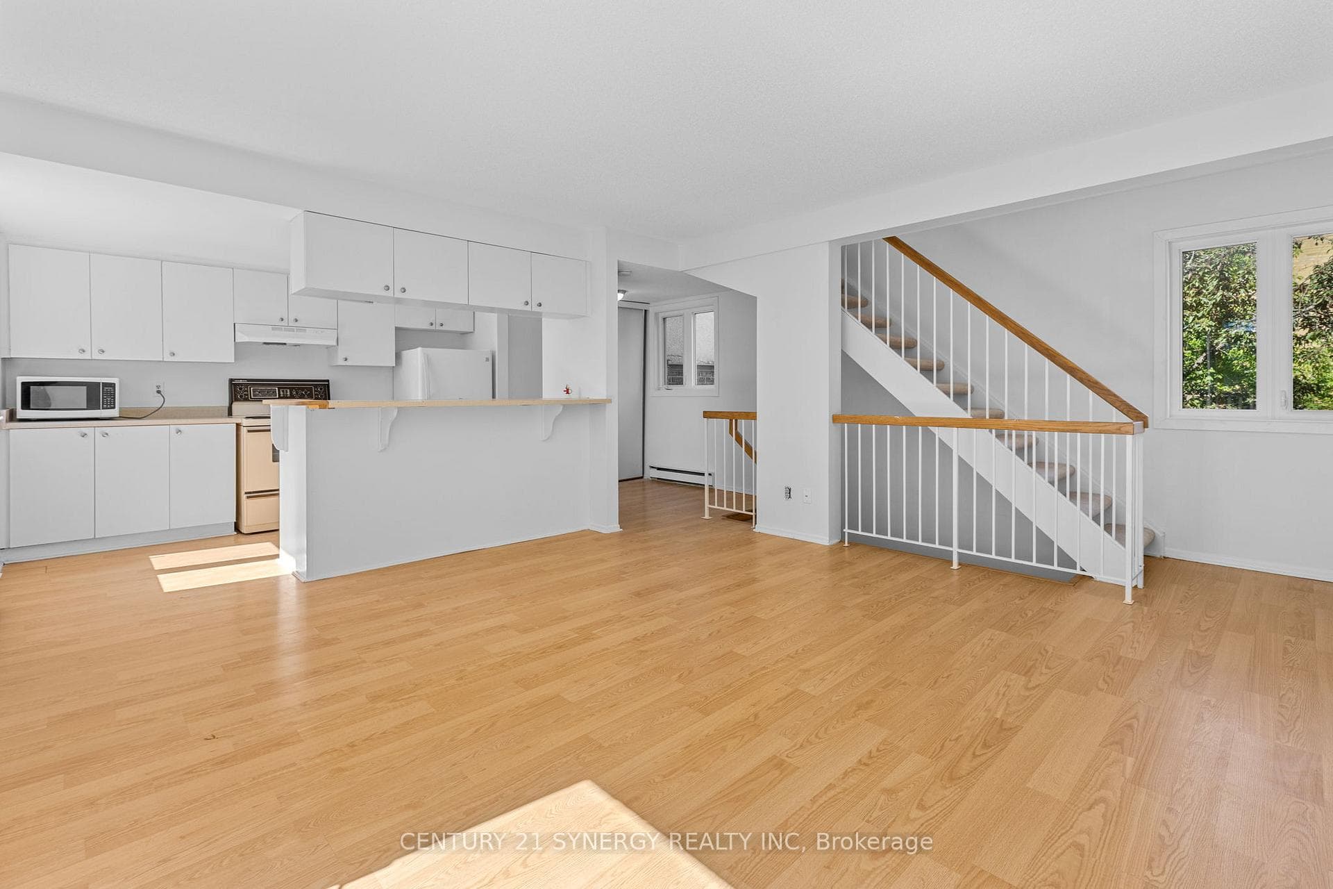 1204 Shillington Avenue Unit 8 photo 4