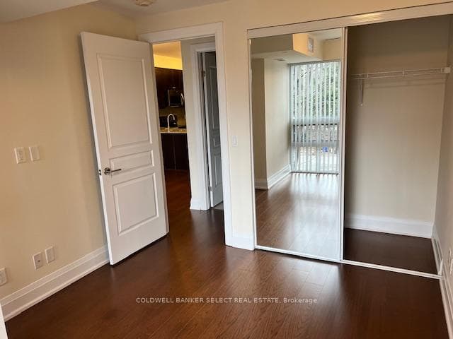 8302 Islington Avenue Unit 205 photo 32