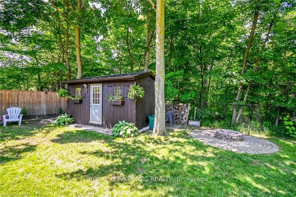 9 HILDA Street photo 36