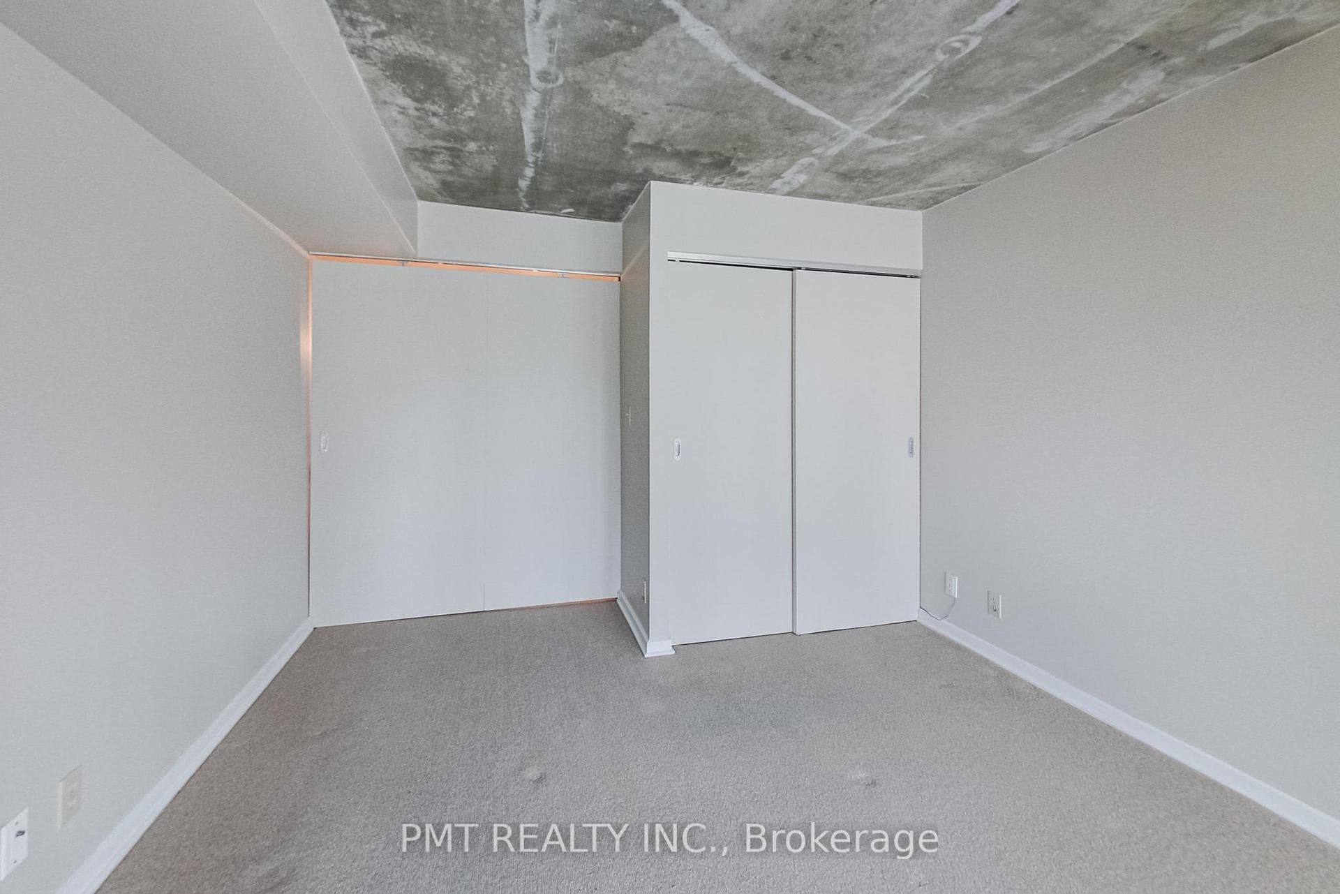 388 Richmond Street Unit 905 photo 19