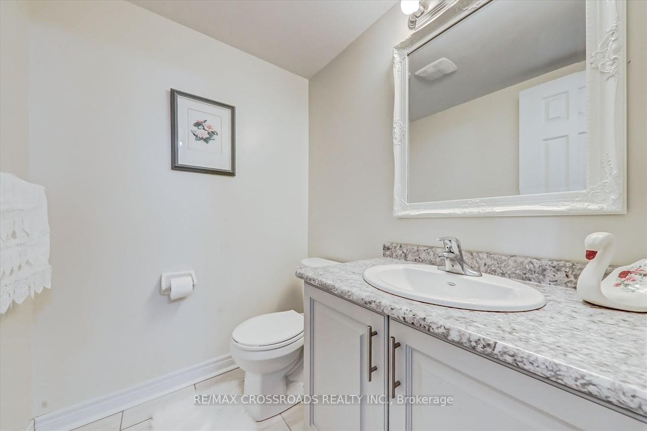 130 Leney Street photo 21