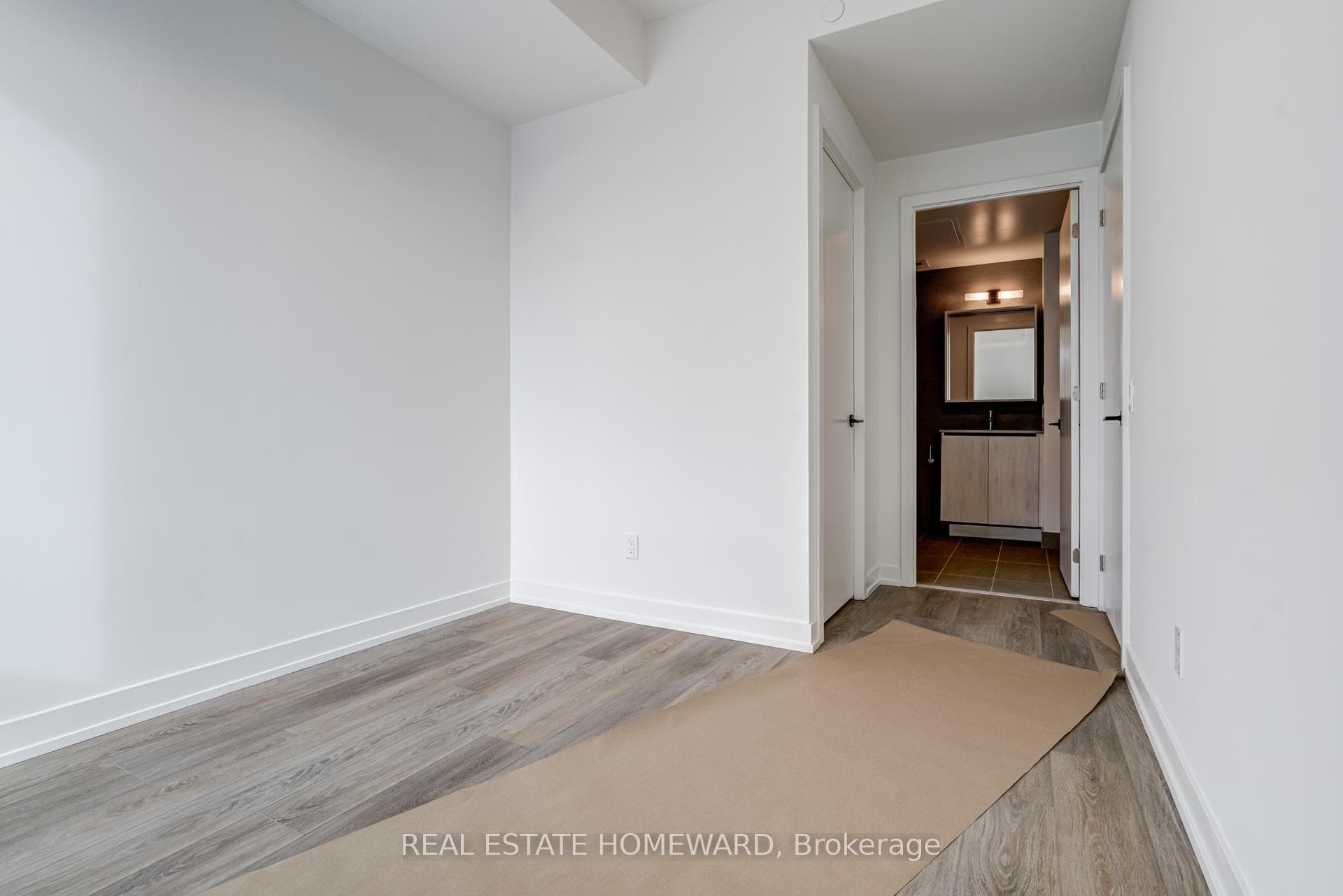 35 Parliament Street Unit 2104 photo 23