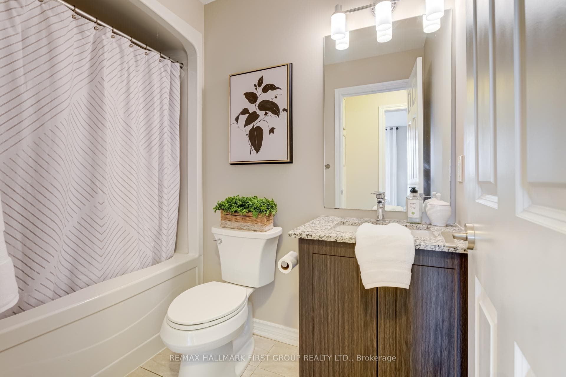 670 Gordon Street Unit 209 photo 25
