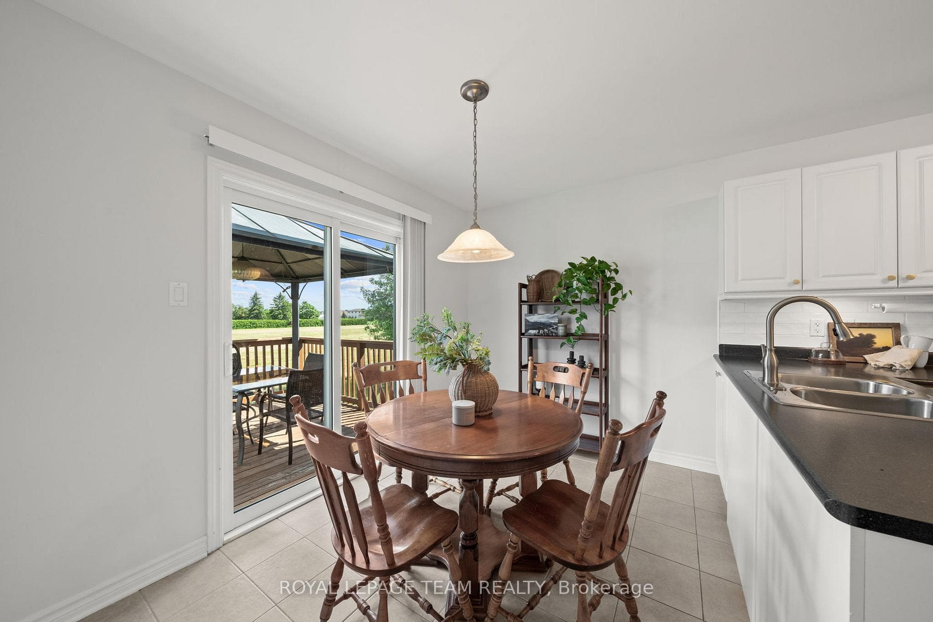 6 Stonehaven Way photo 20