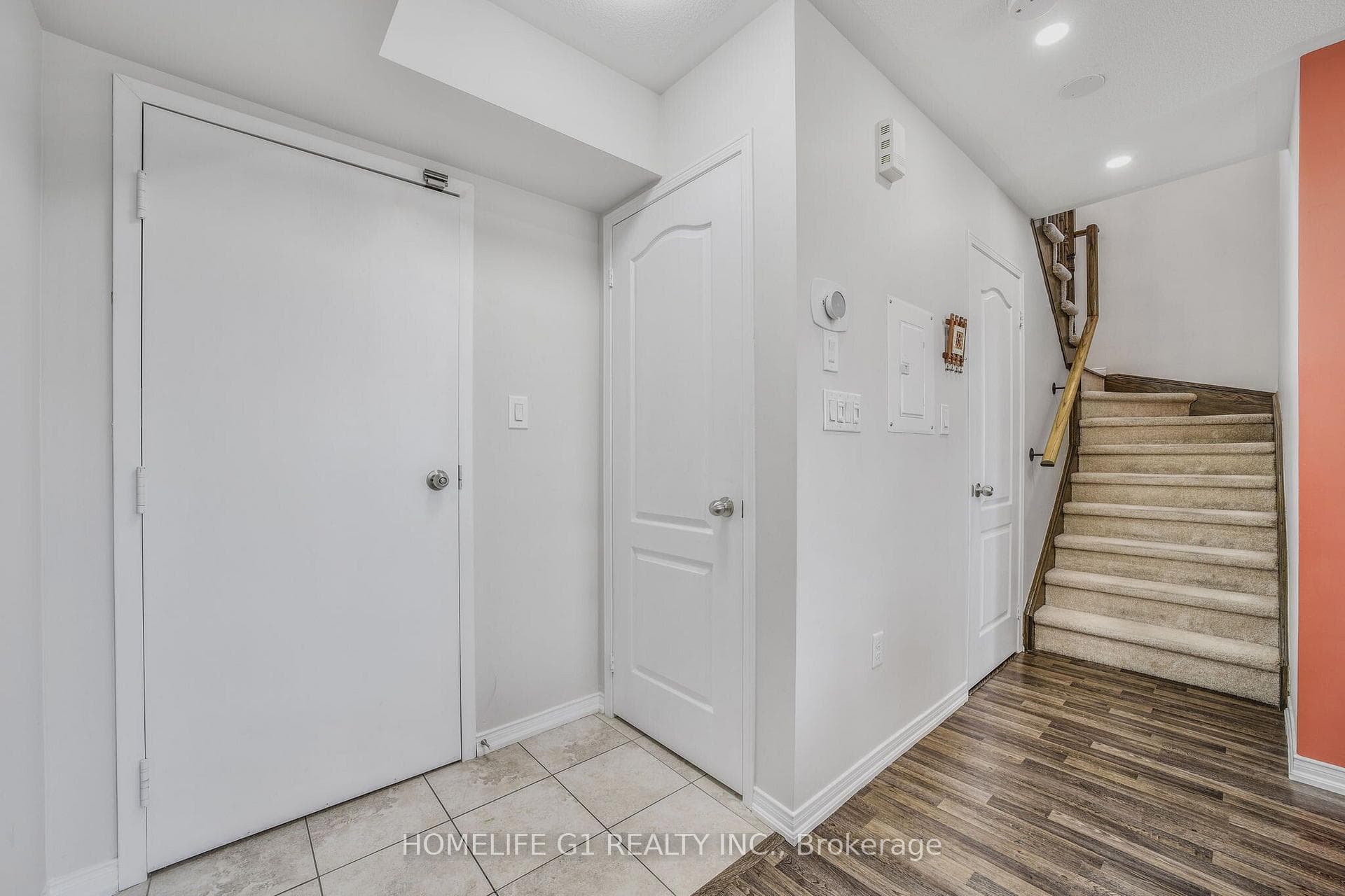 2500 Post Road Unit 30 photo 8