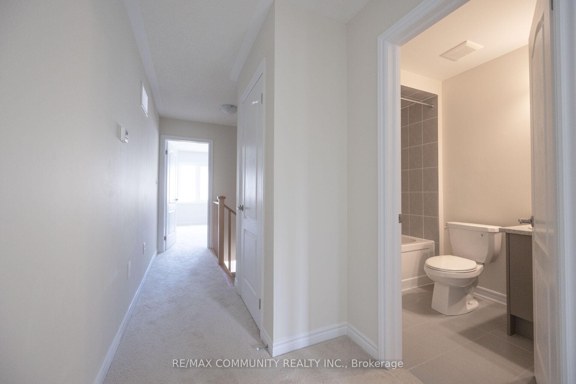 135 Senay Circle photo 12