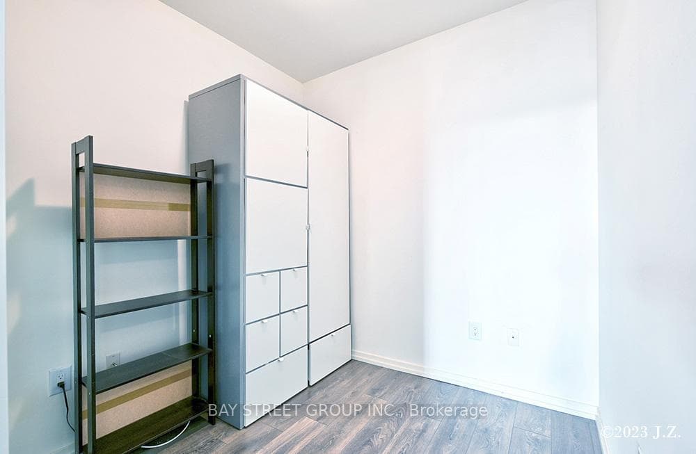 3237 Bayview Avenue Unit 714 photo 8