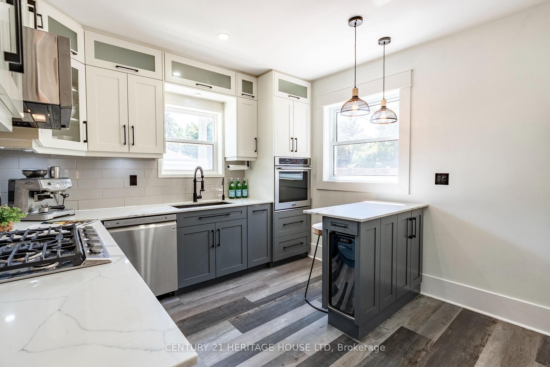 562 Laurel Street photo 13