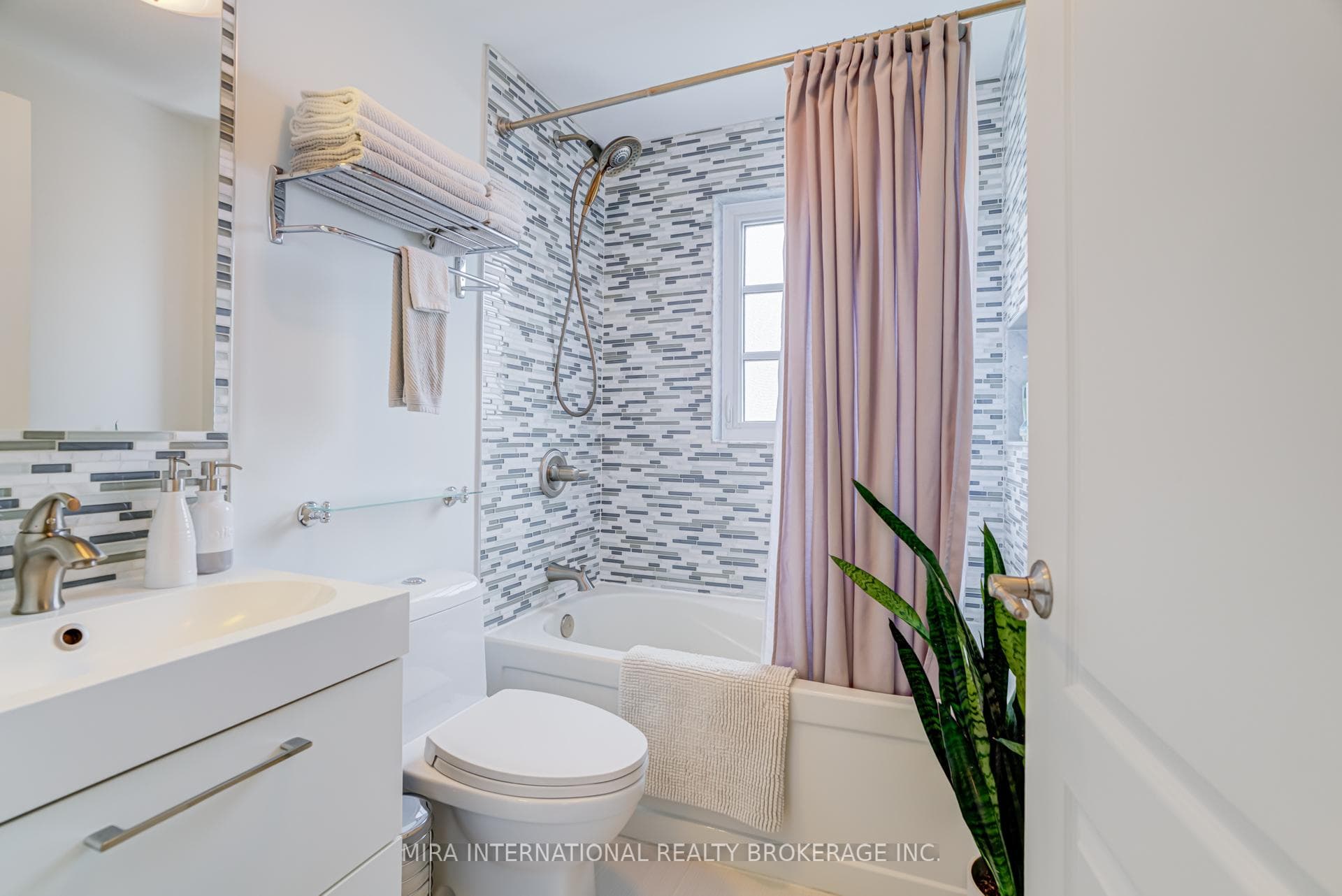 3 Hugo Avenue photo 26