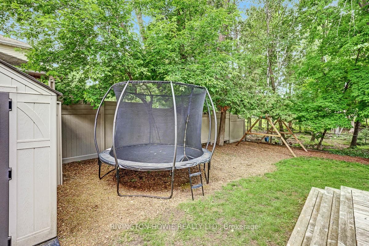 26 Spindle Way photo 35