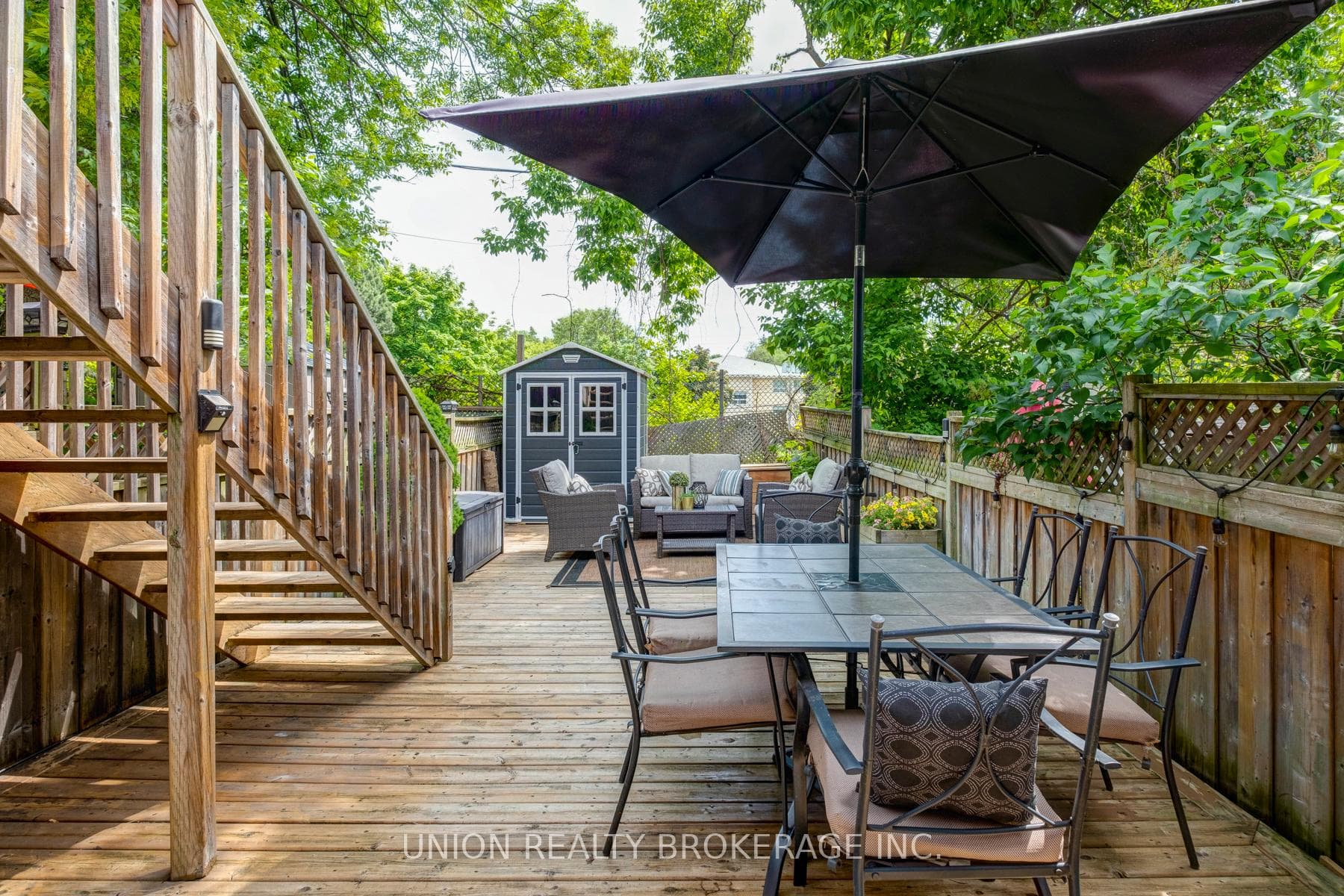 481 Rhodes Avenue photo 21