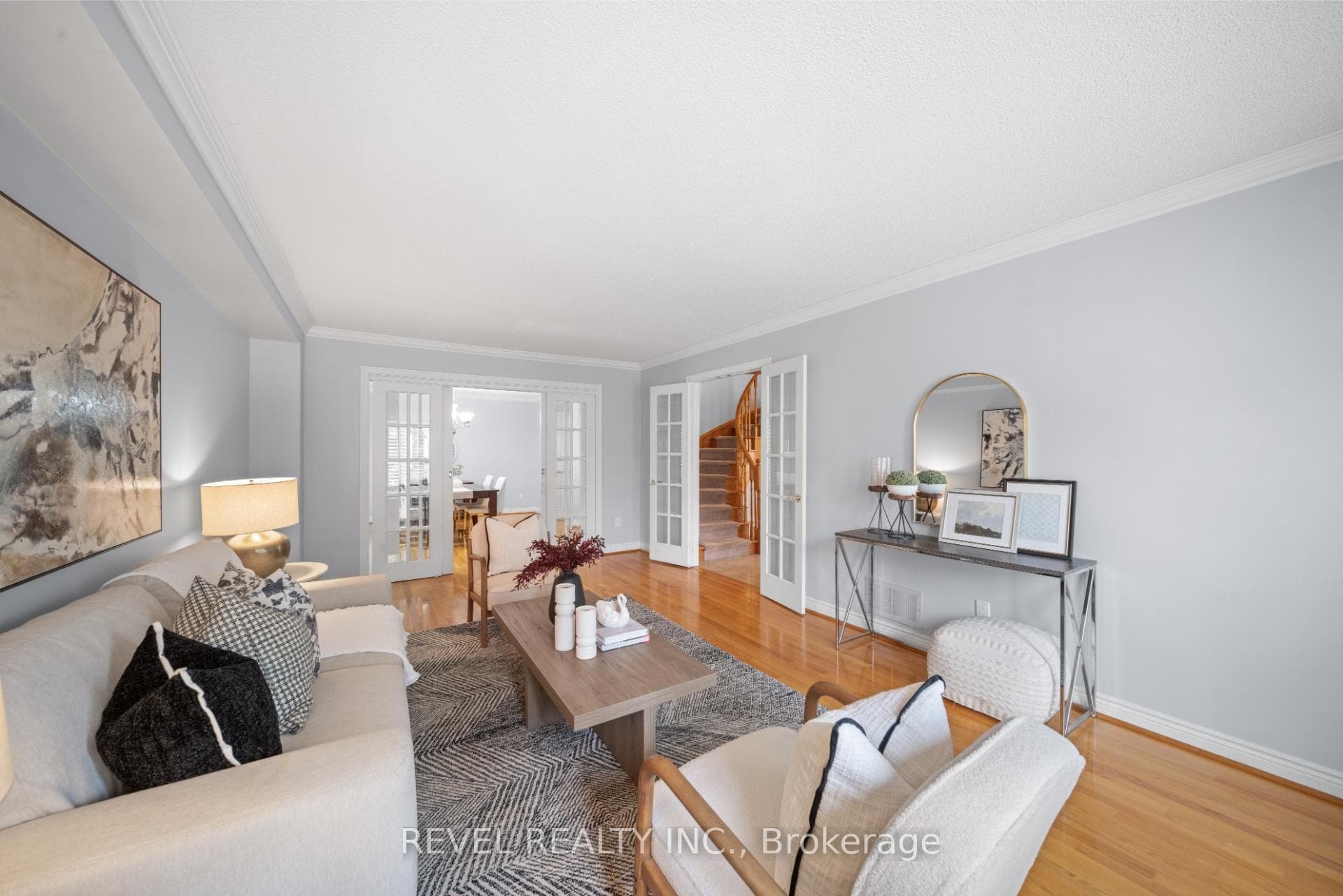 3723 Trelawny Circle photo 7