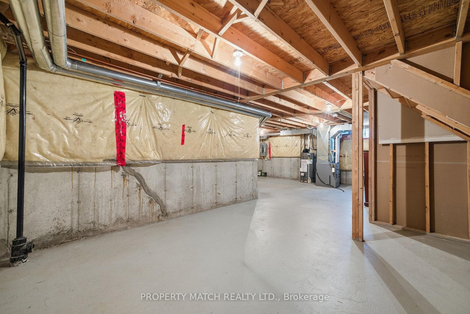 680 Ormond Drive photo 33