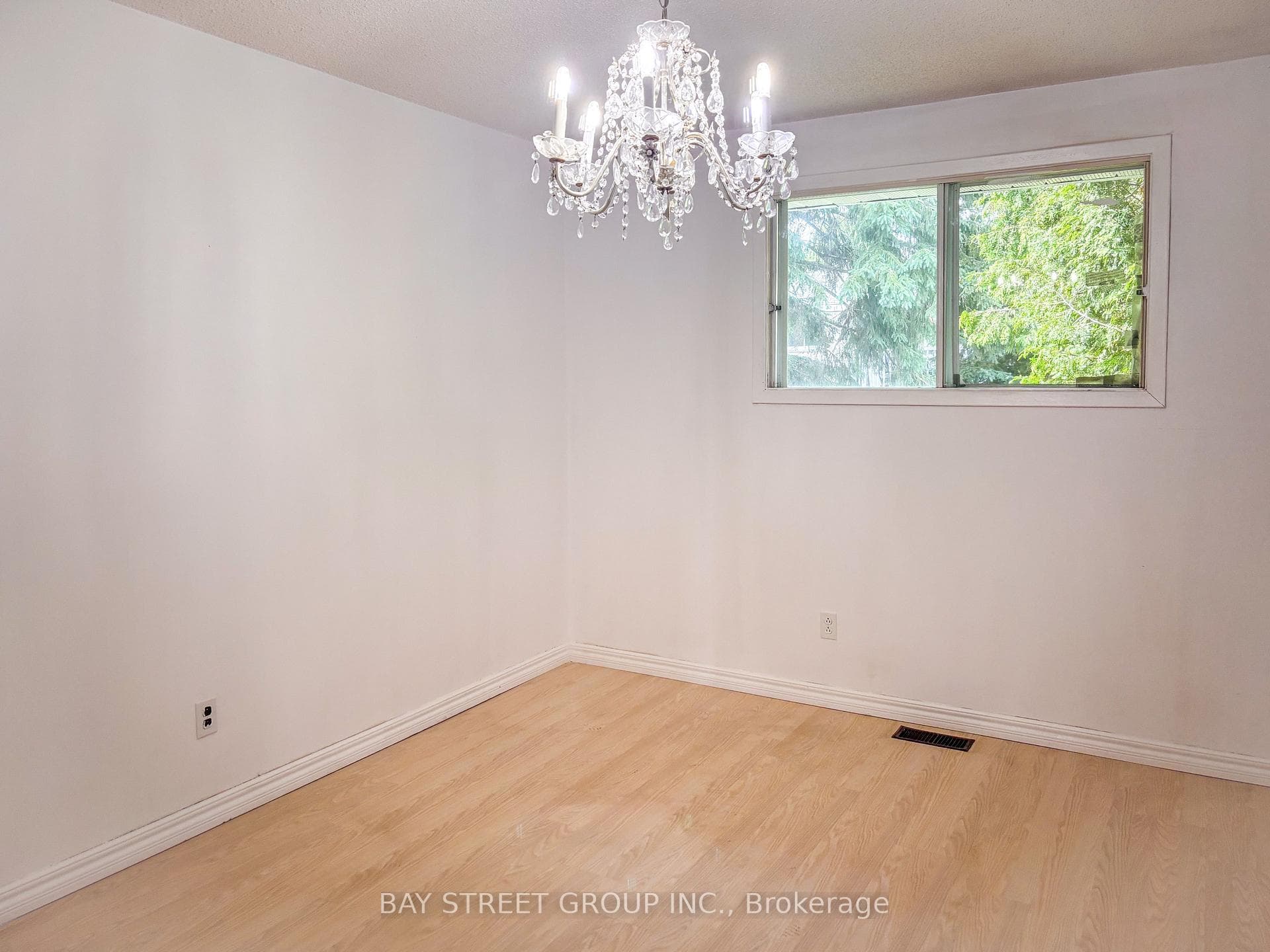 1688 Lamothe Street photo 18