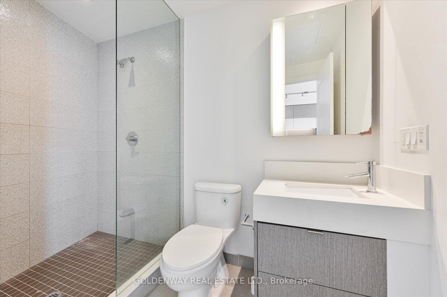 10 York Street Unit 4209 photo 11